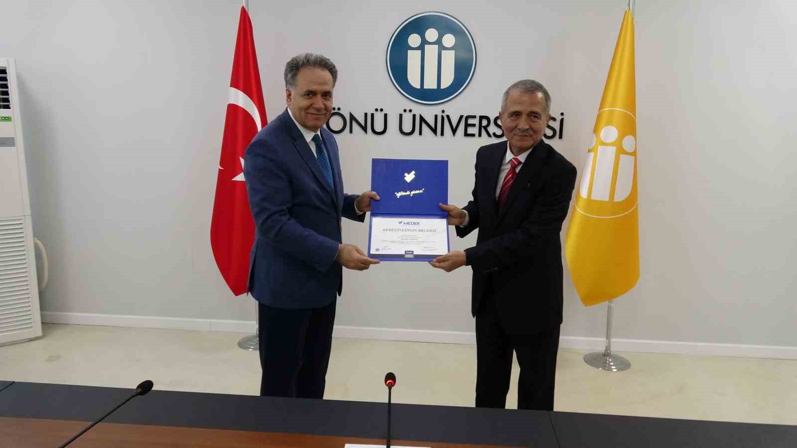 İnönü Üniversitesi’nde akreditasyon başarısı
