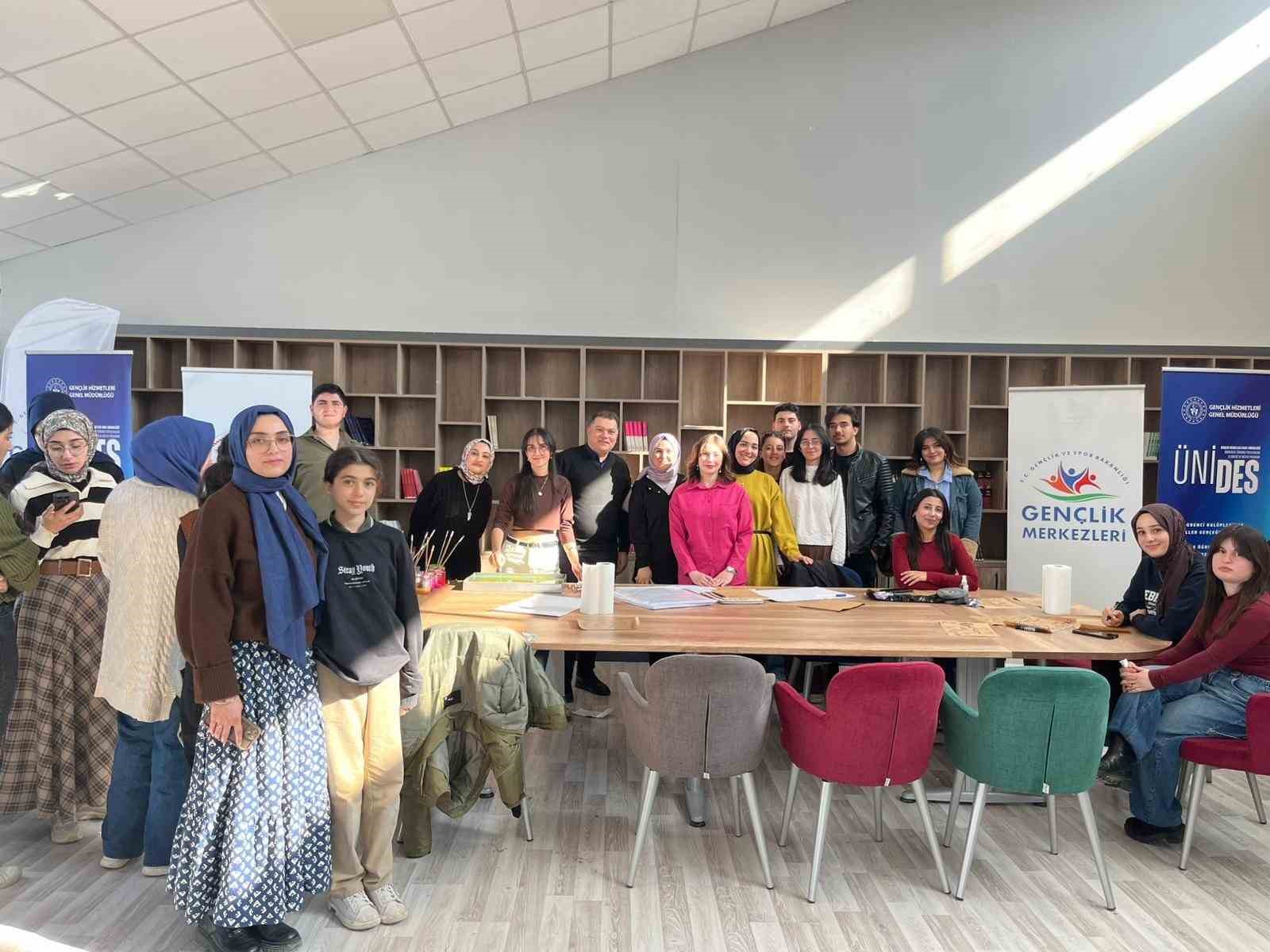 İnönü Üniversitesinde Ramazan’a özel ebru ve kaligrafi atölye etkinlikleri
