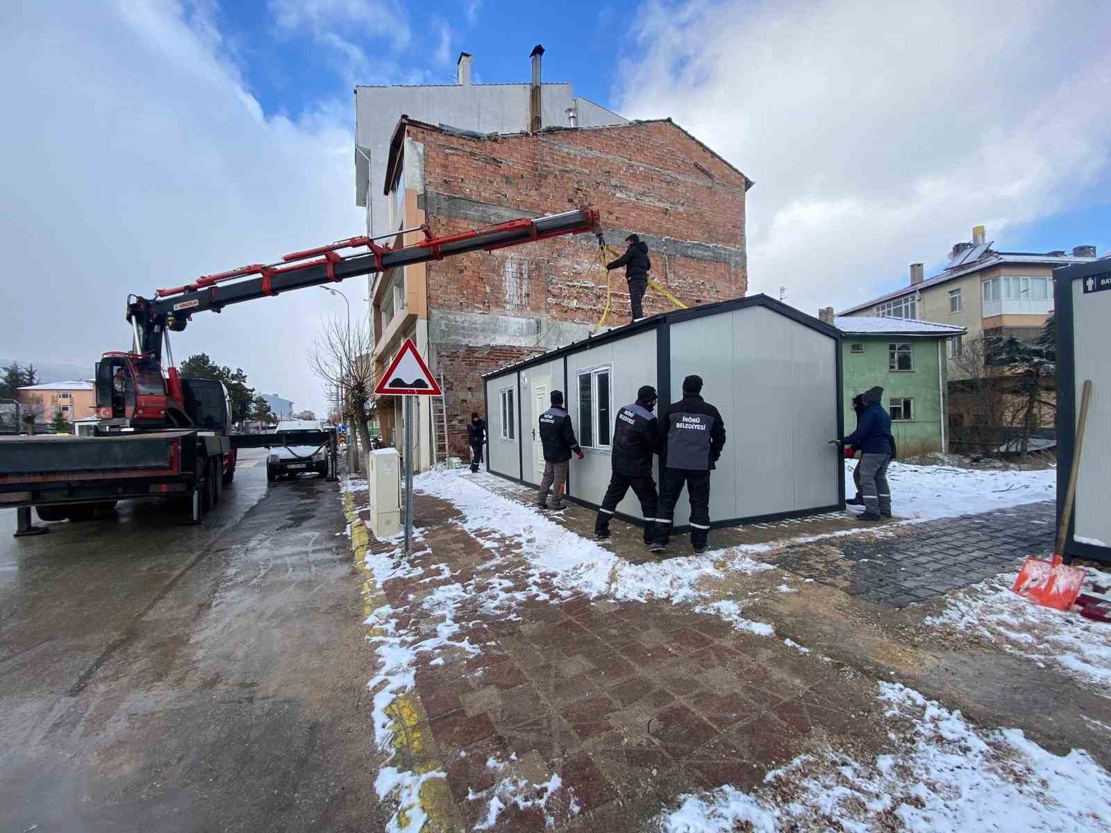 İnönü’de soğukta servis beklemeye son
