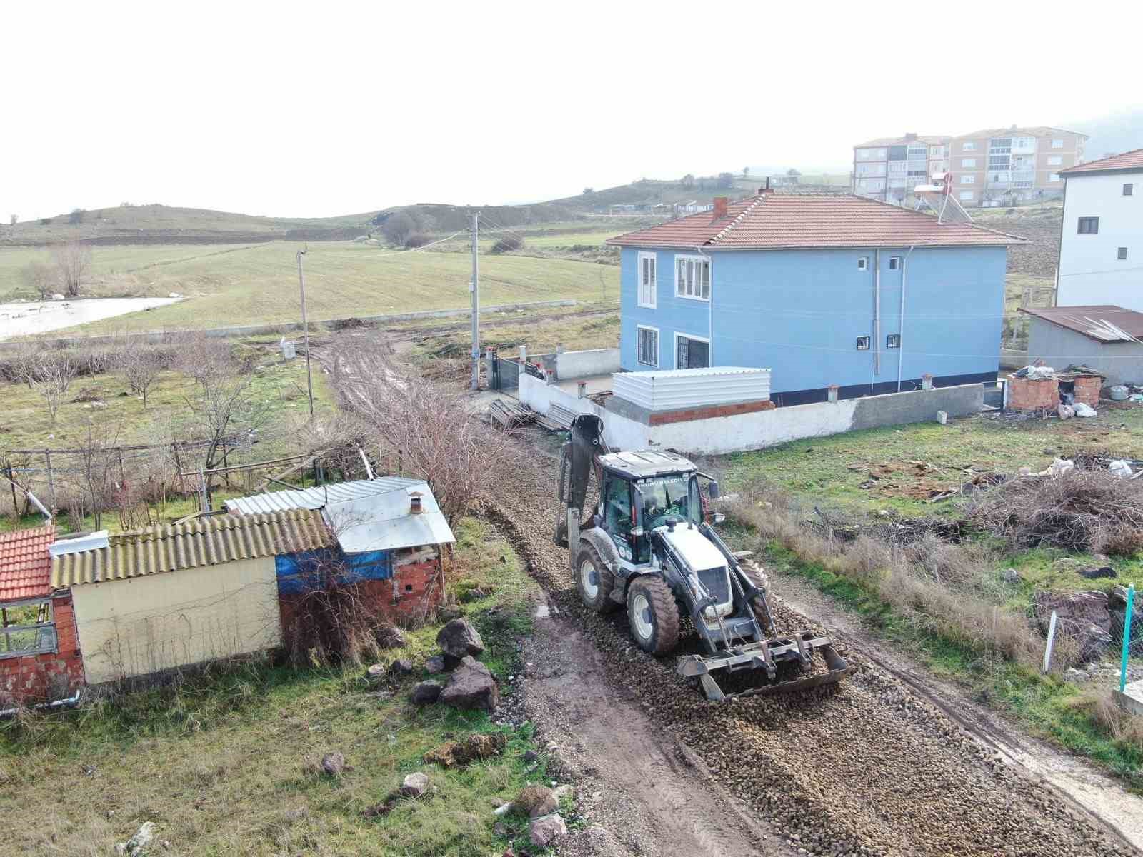 İnönü’de sokaklar elden geçiyor
