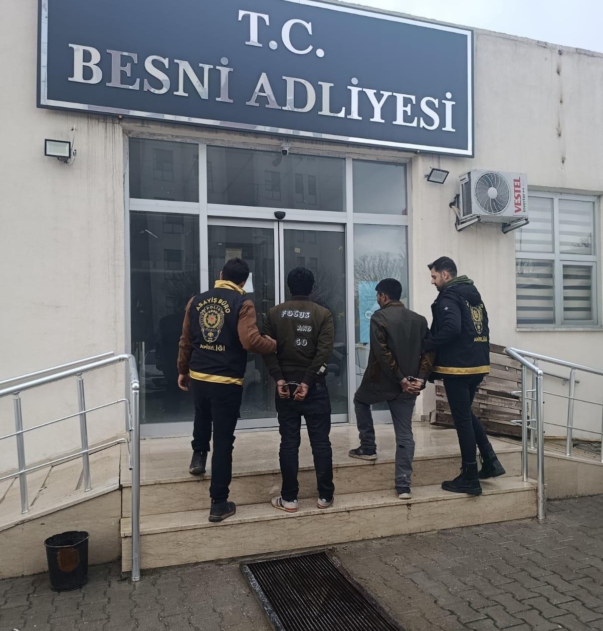 İnşaat alanından 175 bin liralık hırsızlık: 2 tutuklama
