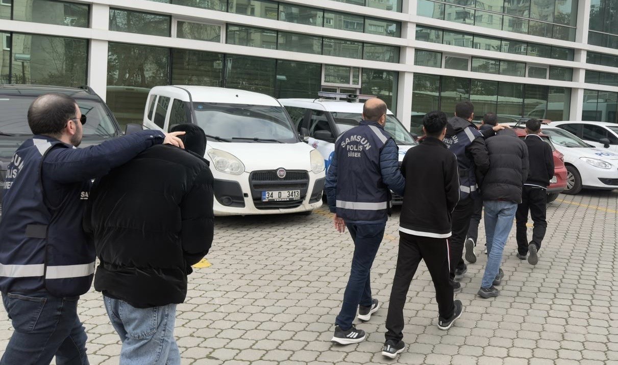 İnternetten araç kiralamak istedi, 500 bin lira dolandırıldı: 5 gözaltı
