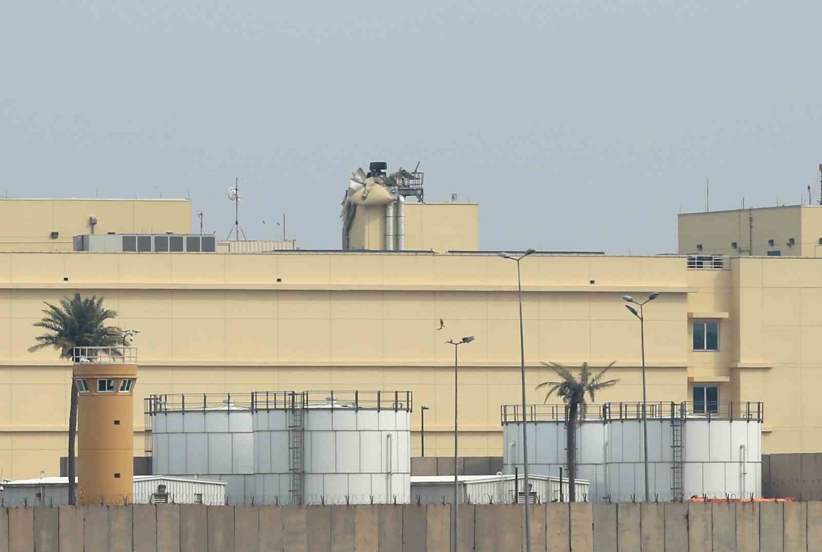 Irak’taki ABD Bağdat Büyükelçiliği’ne füze isabet etti
