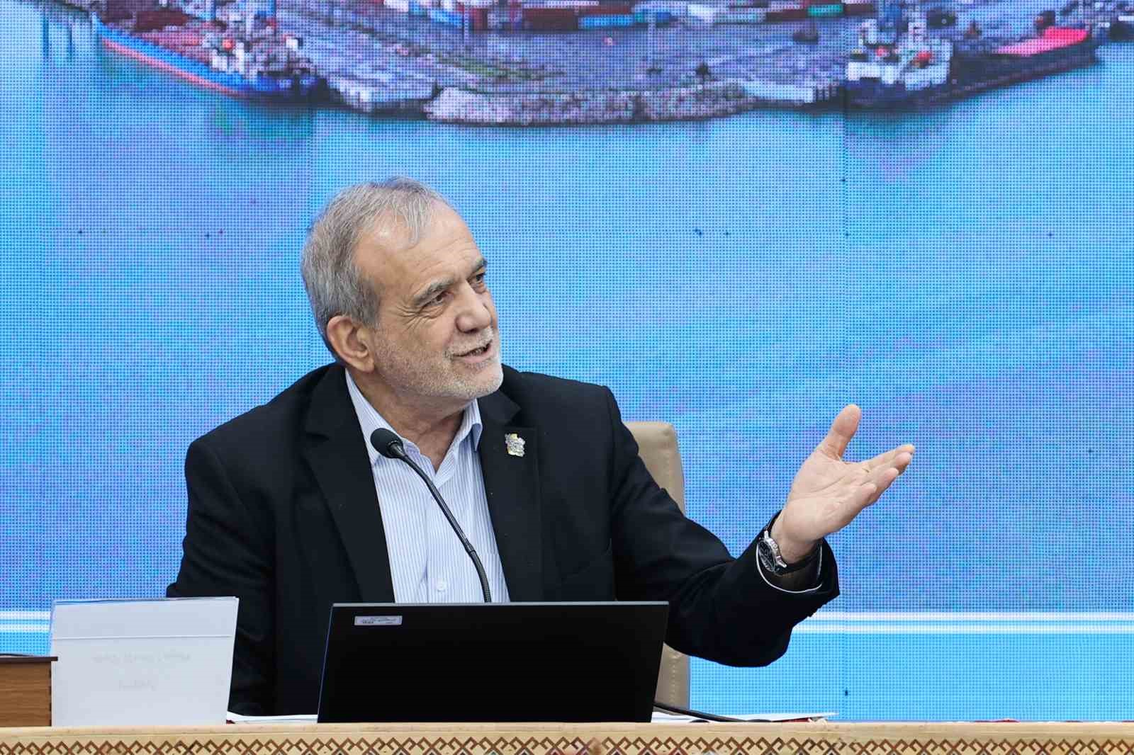 İran Cumhurbaşkanı Pezeşkiyan: "Nükleer silahımız olmayacak"
