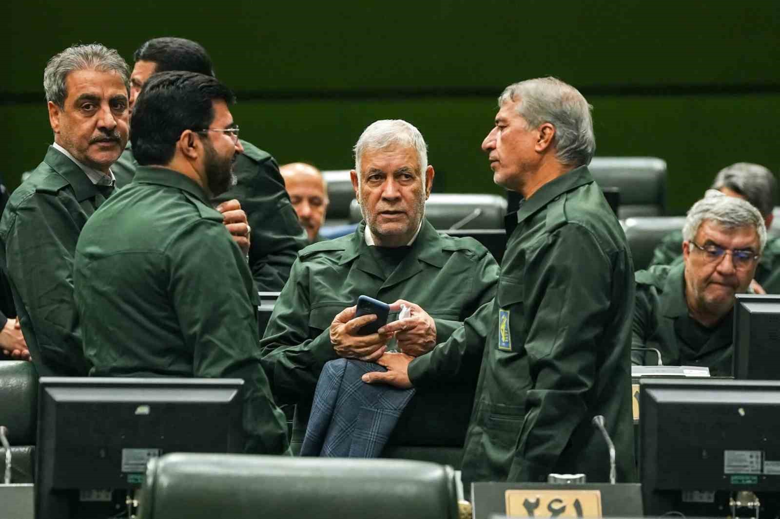 İran Meclis Başkanı Kalibaf: "Avrupa ülkelerinin orduları da terör örgütü sayılmaktadır"
