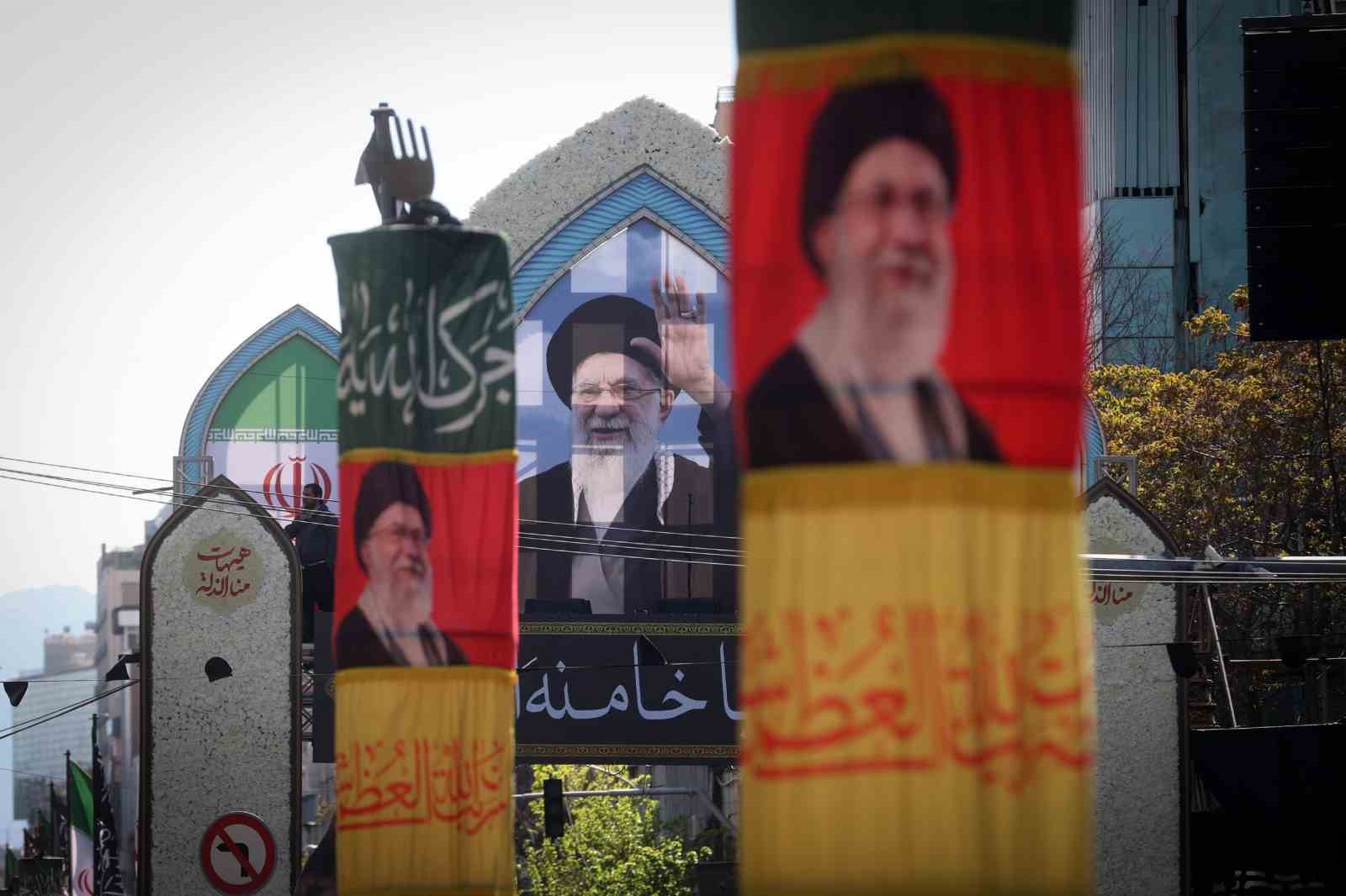 İran’da eski dini lider Hamaney, ölümünün 40’ıncı gününde anıldı
