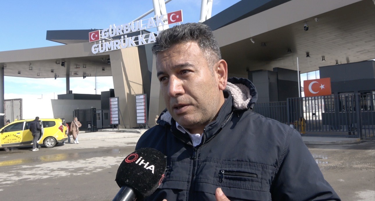 İran’da saldırılar sürerken sınırda sessizlik hakim
İran’da saldırılar sürerken sınırda sessizlik hakim