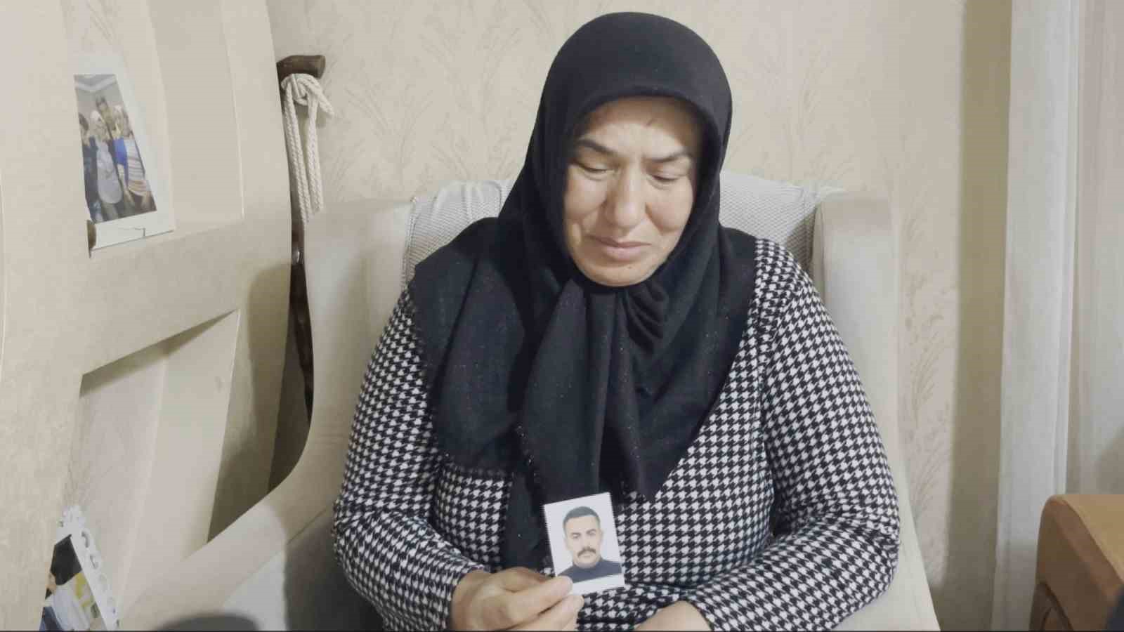 İran’da tırına şarapnel parçası isabet eden Türk tır şoförü ağır yaralandı
