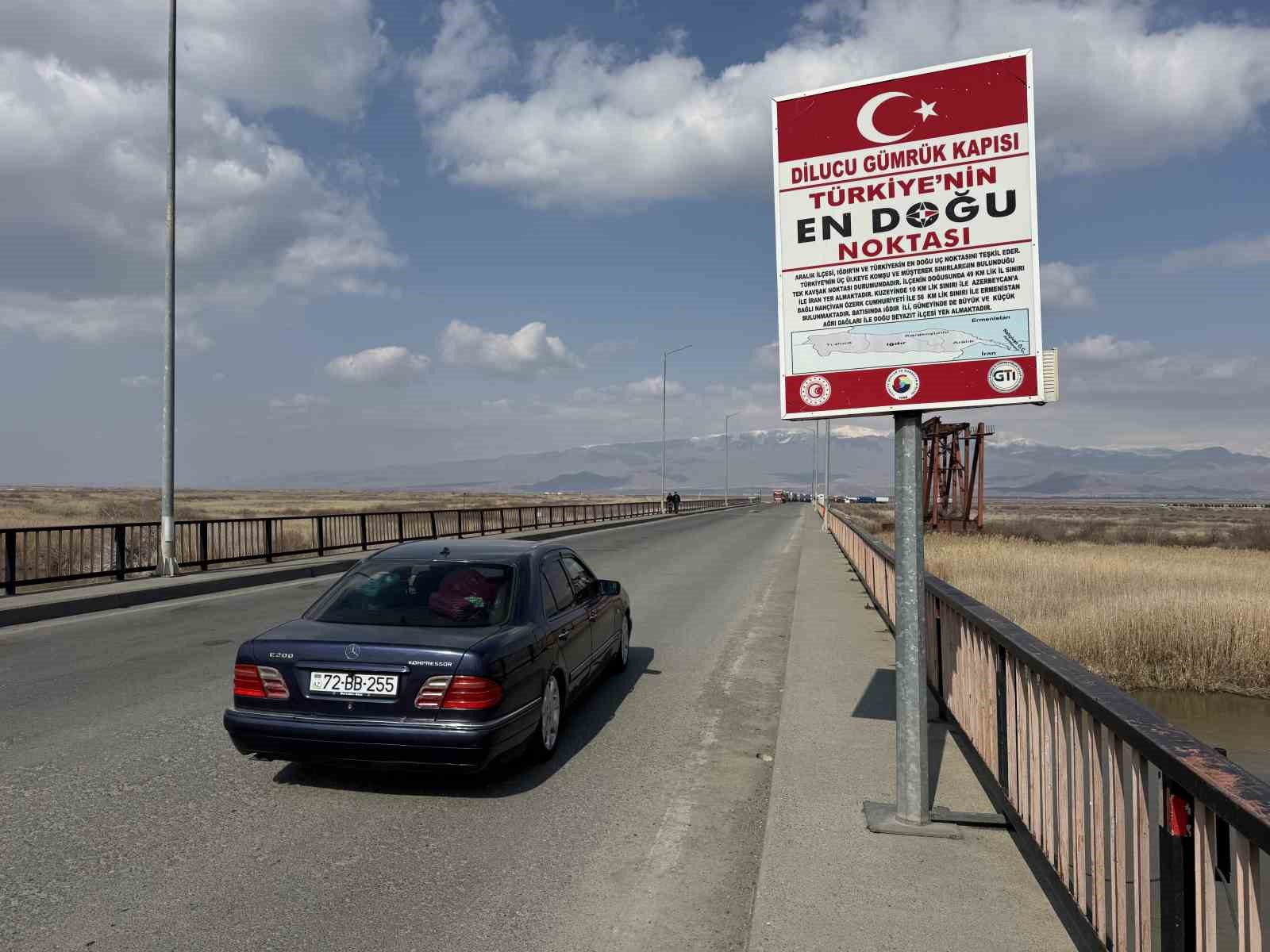 İran’dan Nahçıvan’a İHA saldırısı sonrası kapatılan sınır kapıları yeniden açıldı
