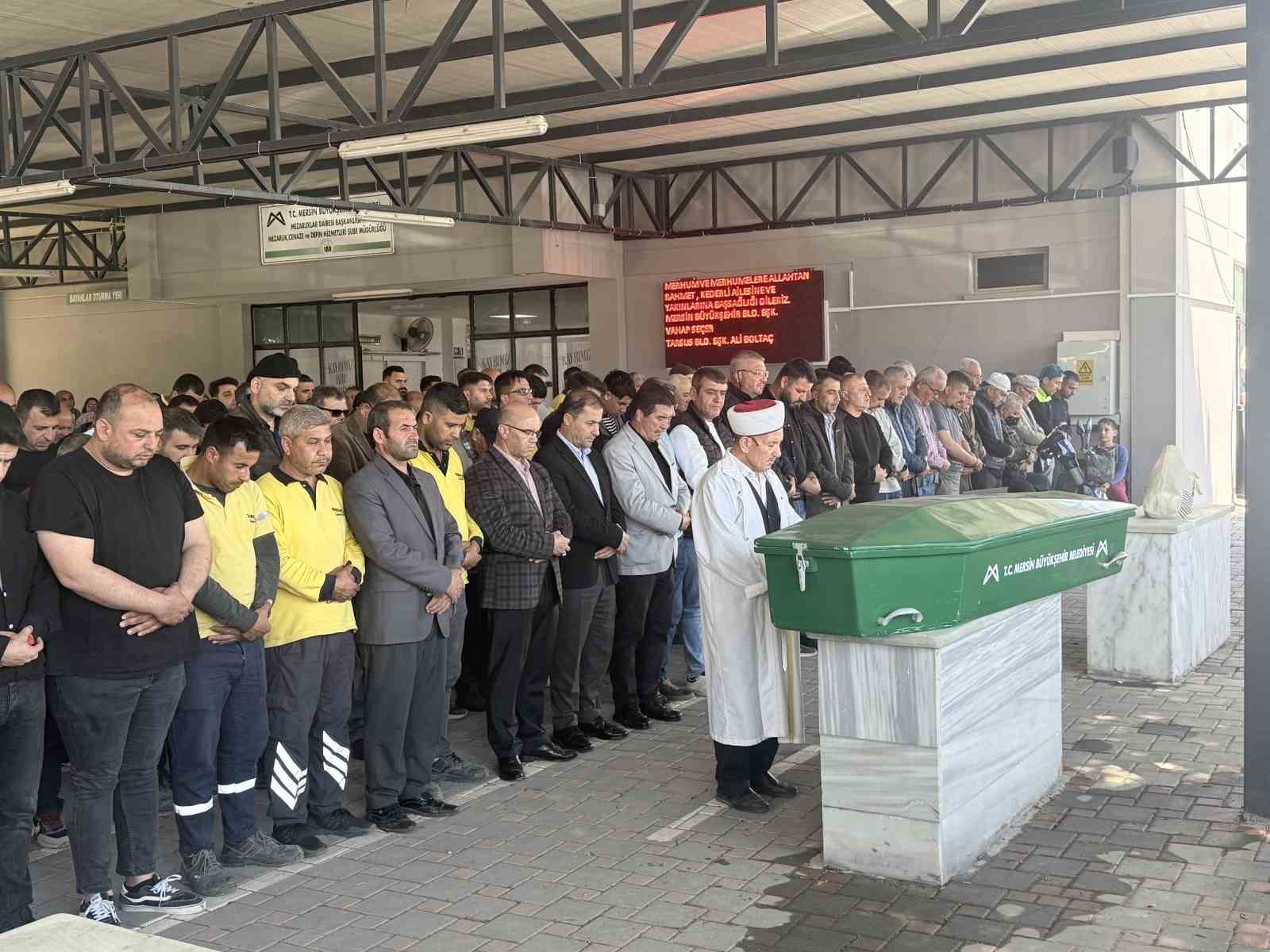 Irmakta ölü bulunan yeni evli genç toprağa verildi: Aileden şüpheli ölüm iddiası
