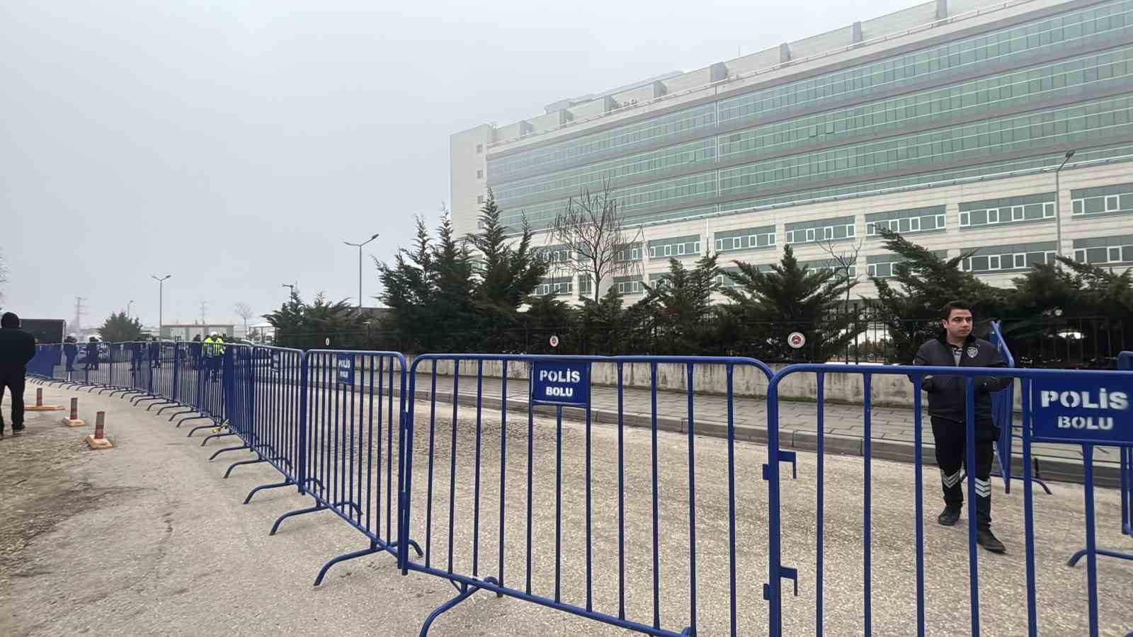 İrtikap soruşturmasında yeni gelişme: Tanju Özcan ve 12 kişi adliyeye sevk edildi
