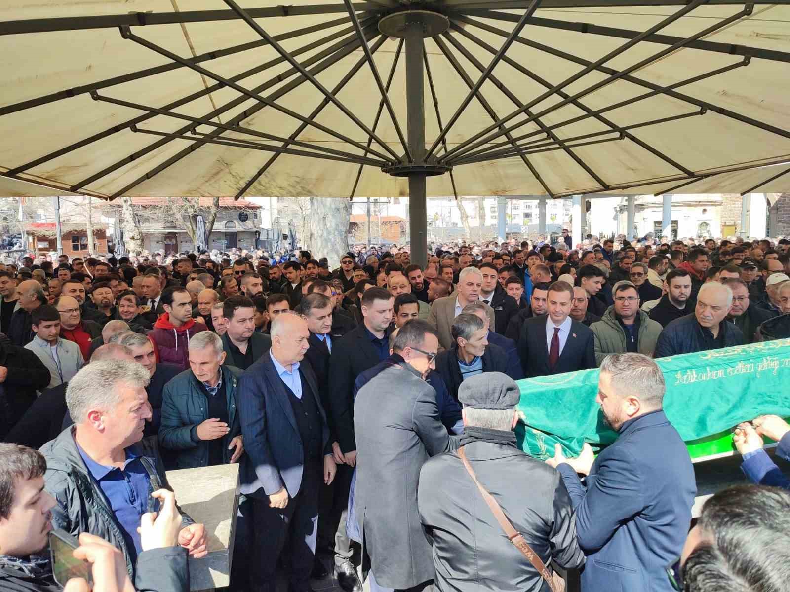 İş adamı Sinan Ergüven son yolculuğuna uğurlandı
