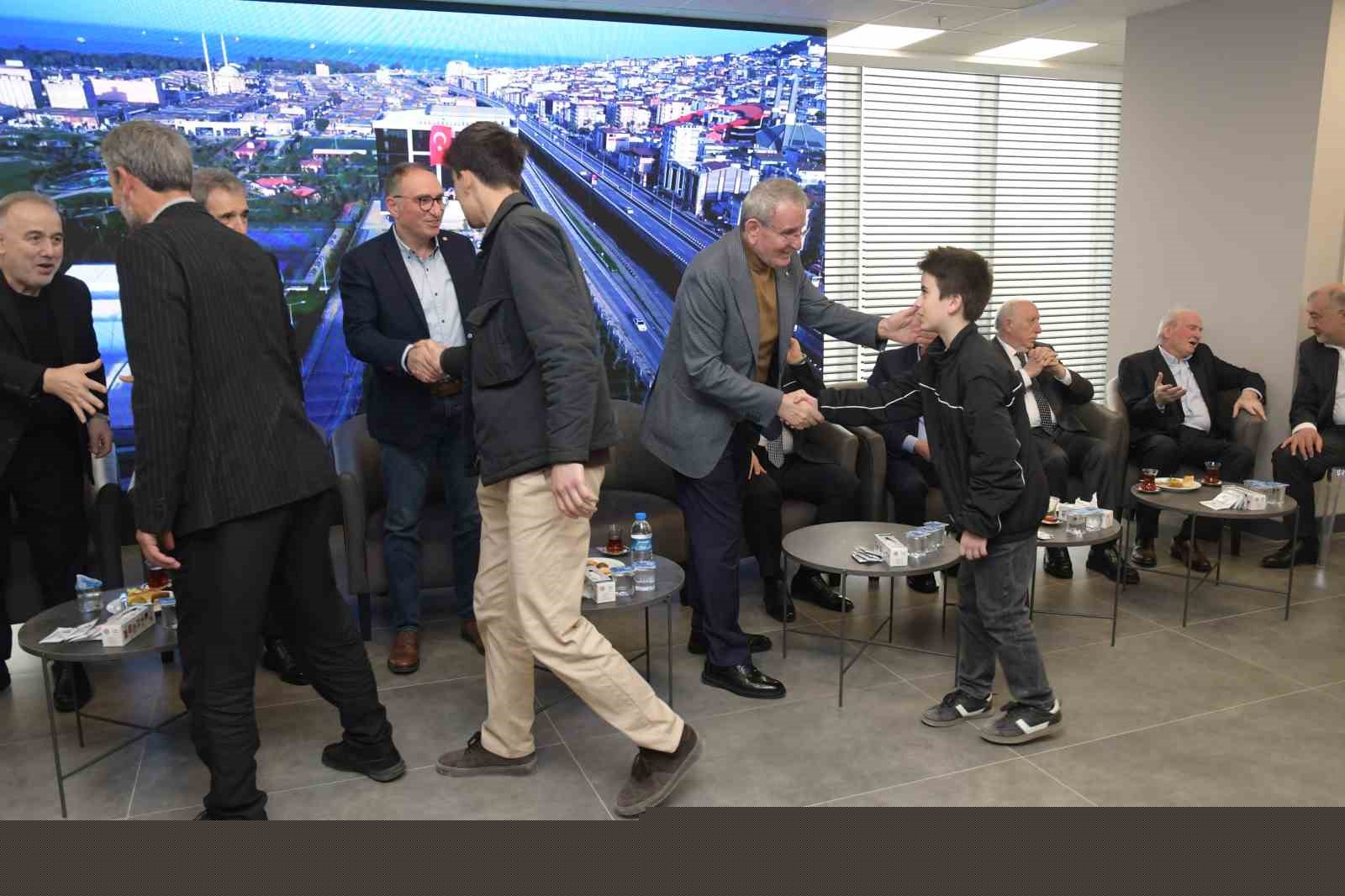 İş dünyası, Samsun TSO’nun bayramlaşma töreninde buluştu
İş dünyası, Samsun TSO’nun bayramlaşma töreninde buluştu