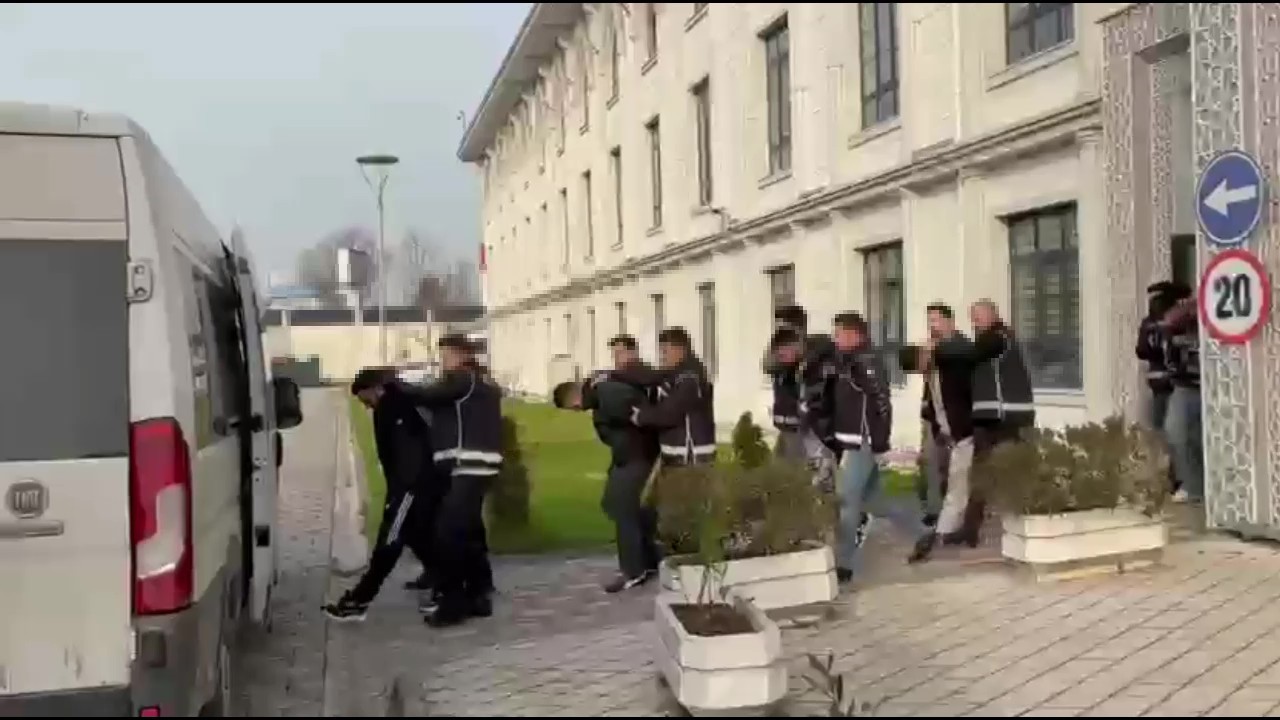 İş yeri sahibini ölümle tehdit eden suç örgütüne yönelik operasyonda 7 kişi tutuklandı
