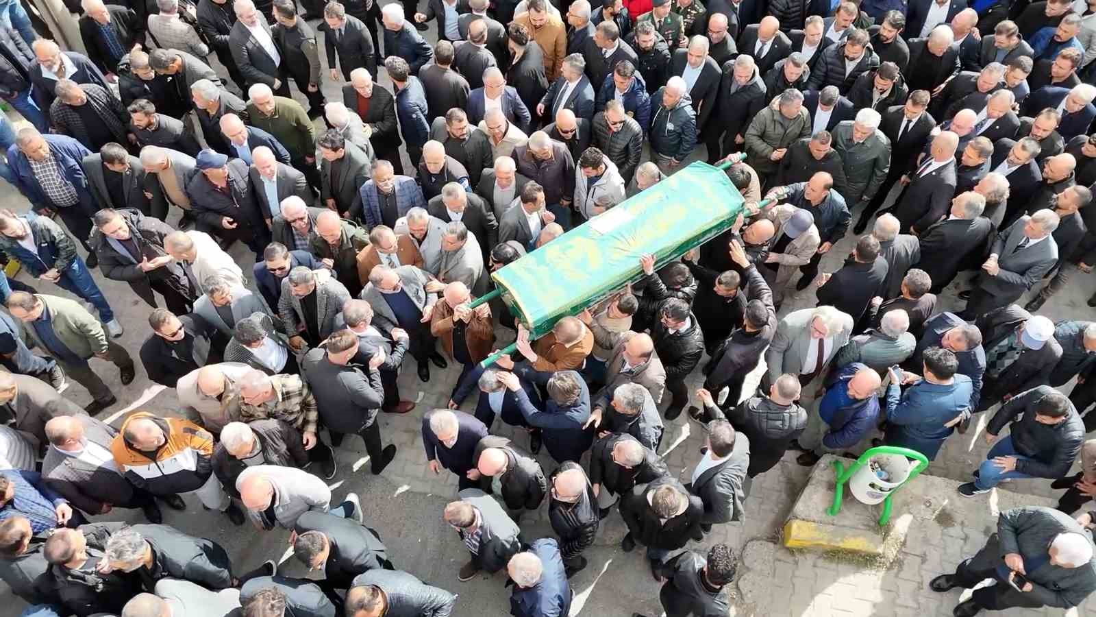 İşe alınmadığı iddiasıyla belediye başkanı ve şoförünü öldürdü, "Pişmanım" dedi: Sanığa ceza yağdı
