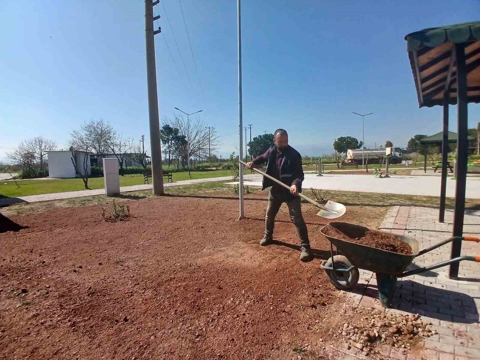 Işıklı Parkı’nda çevre düzenlemesi başladı
