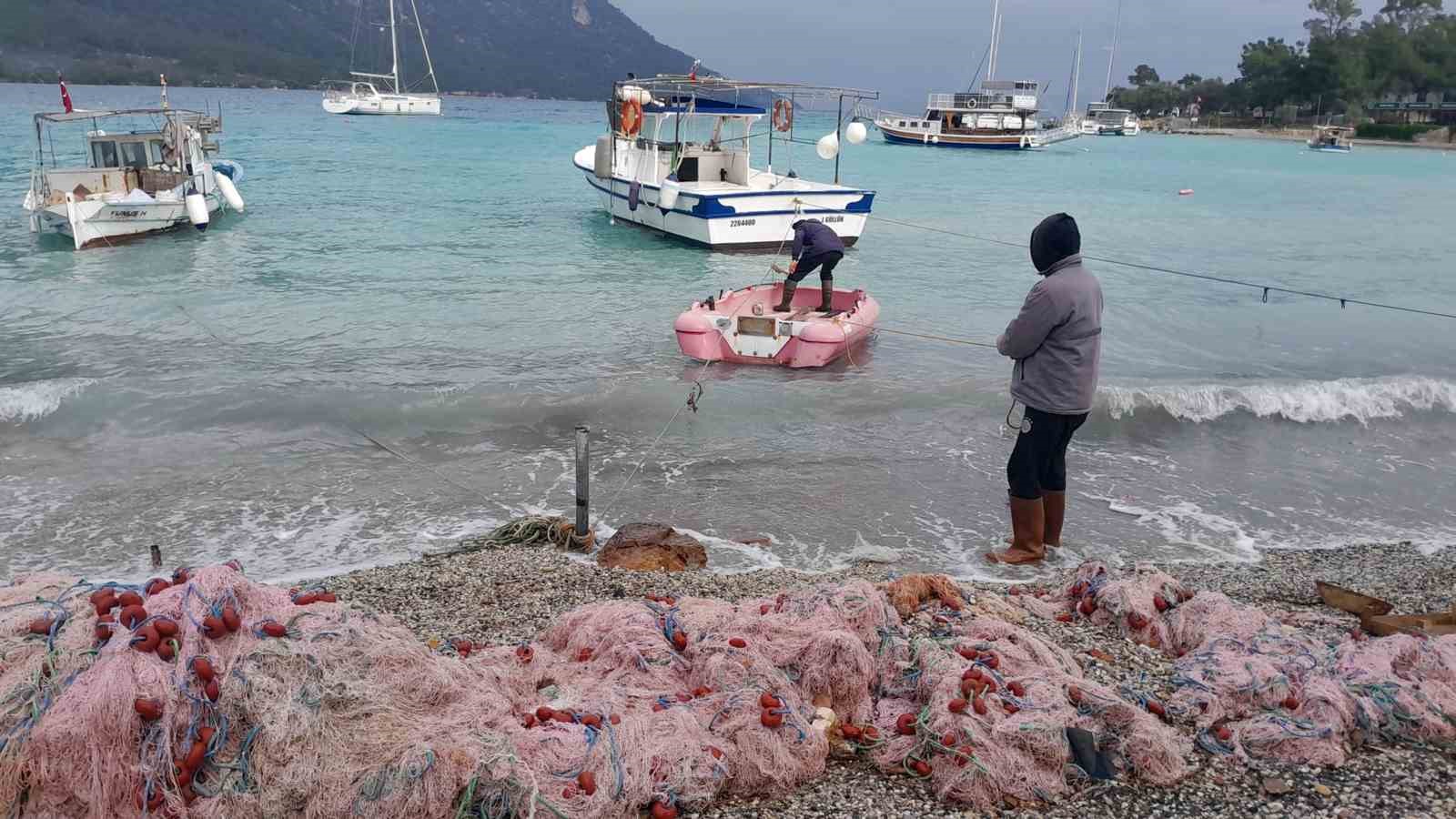 İskeleler kalktı, kadın balıkçılar balıkçılığı bıraktı
İskeleler kalktı, kadın balıkçılar balıkçılığı bıraktı