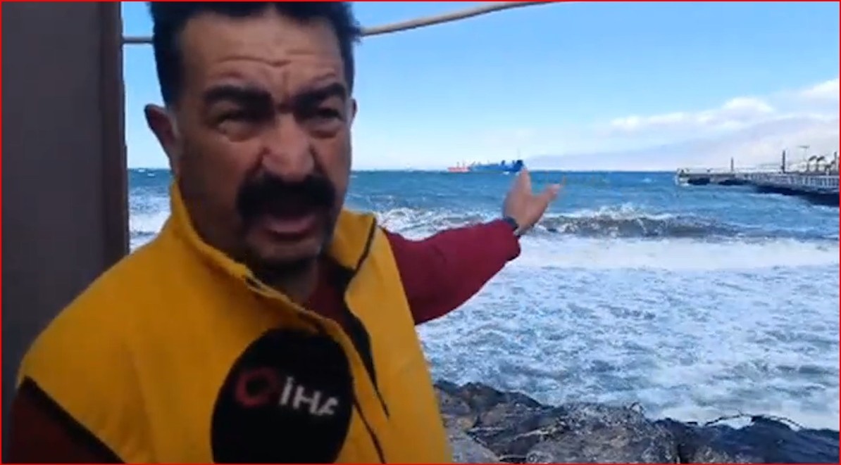 İskenderun Körfezi’nde denizde çekilme yaşandı
