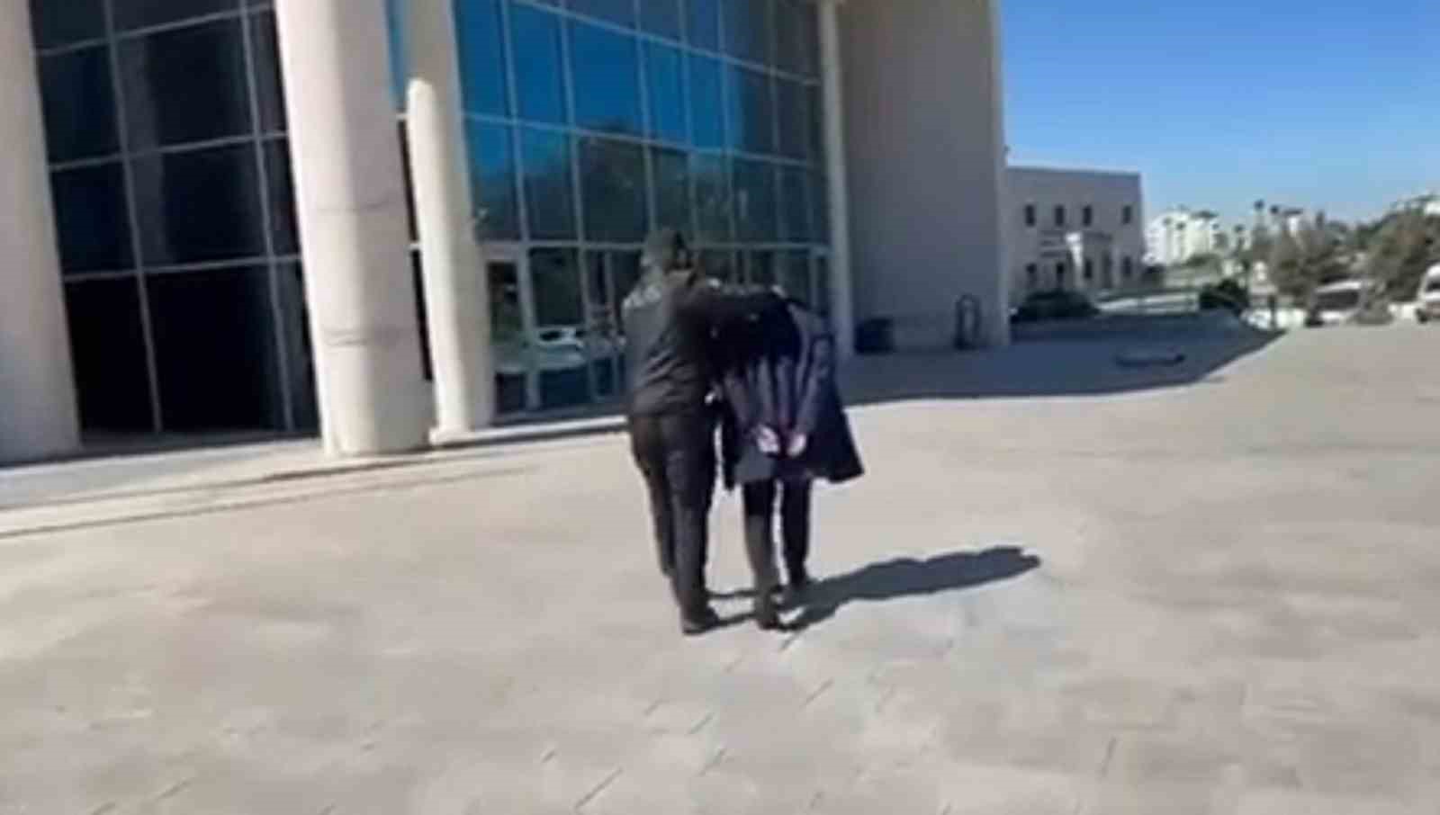 İskenderun’da asayiş operasyonu; 2 tutuklama
