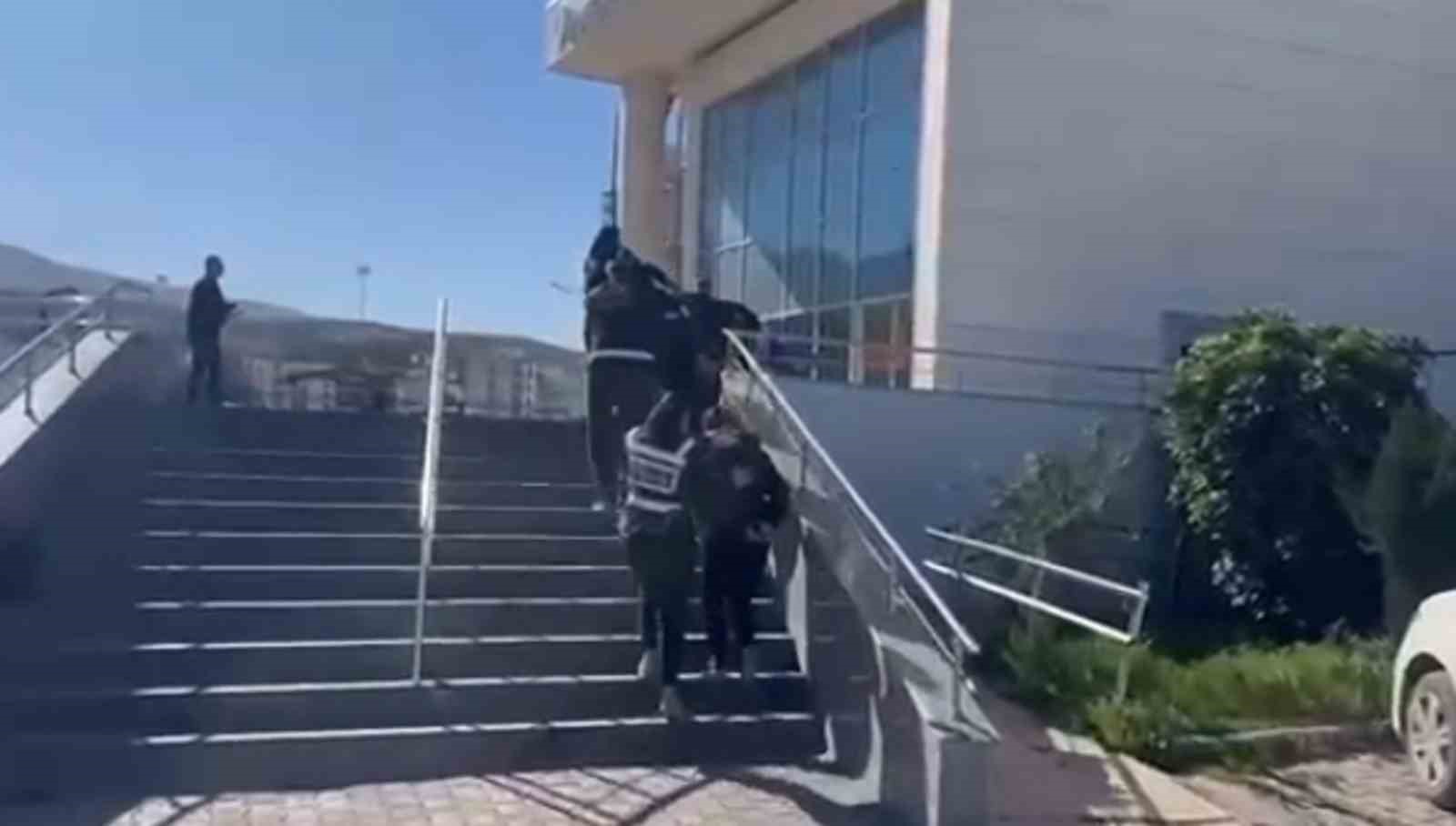 İskenderun’da asayiş operasyonu; 5 tutuklama
