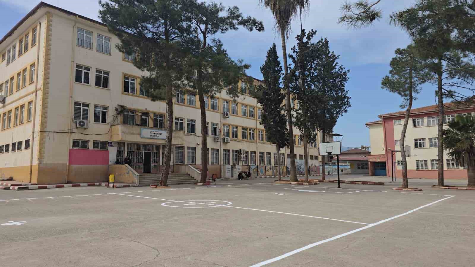 İslahiye’de okullarda güvenlik tedbirleri arttırıldı
