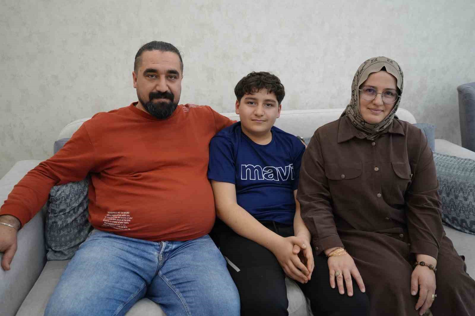 İslahiyeli depremzedeler: "Devlet-millet el ele ayağa kalktık"
