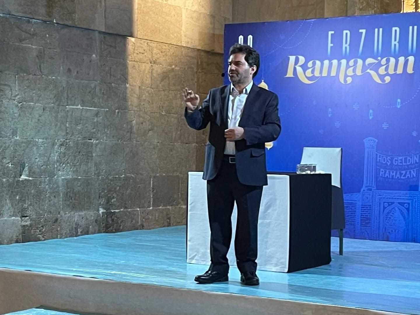 "İslam, İnsan ve İktisat" tarihi binada anlatıldı
