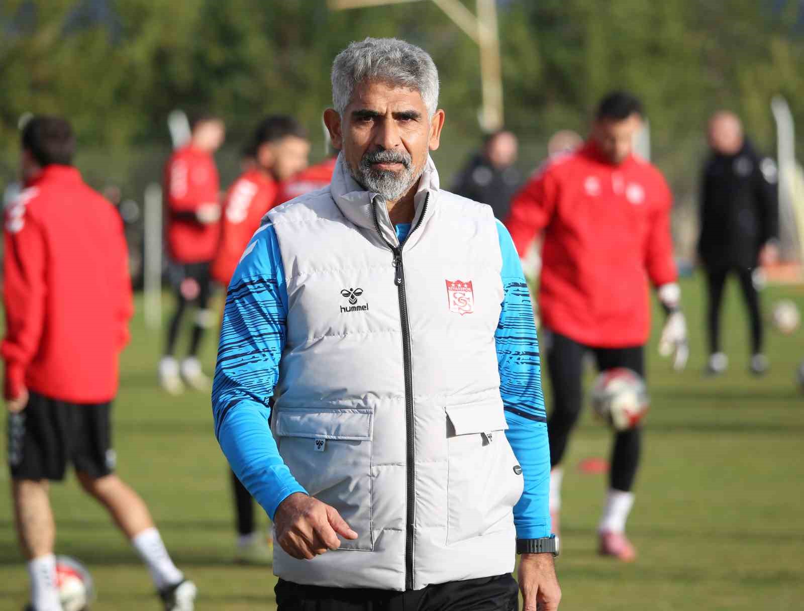 İsmet Taşdemir: "Play-off’a girebiliriz"

