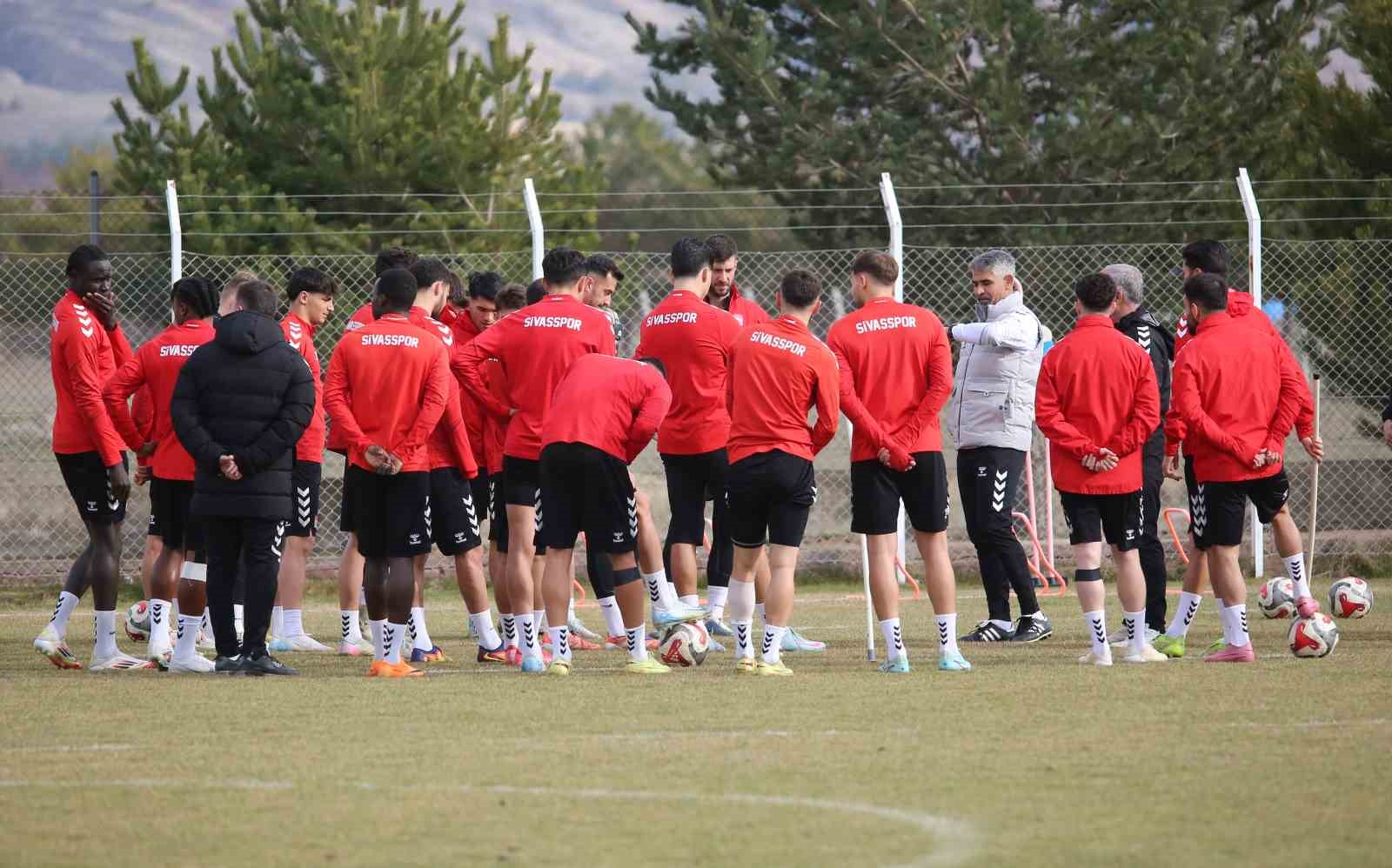 İsmet Taşdemir’den destek çağrısı
