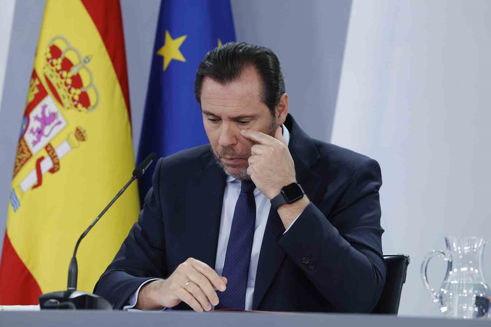 İspanya hükümeti, 45 kişinin hayatını kaybettiği tren kazası için 20 milyon euro tazminat ödeyecek
