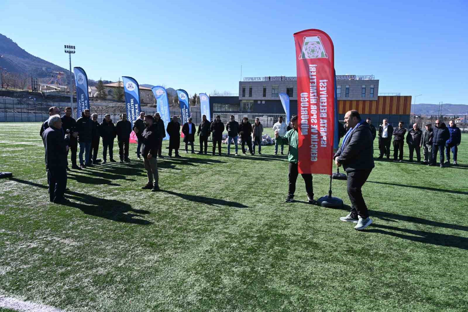 Isparta Belediyesi’nden amatör spor kulüplerine destek
