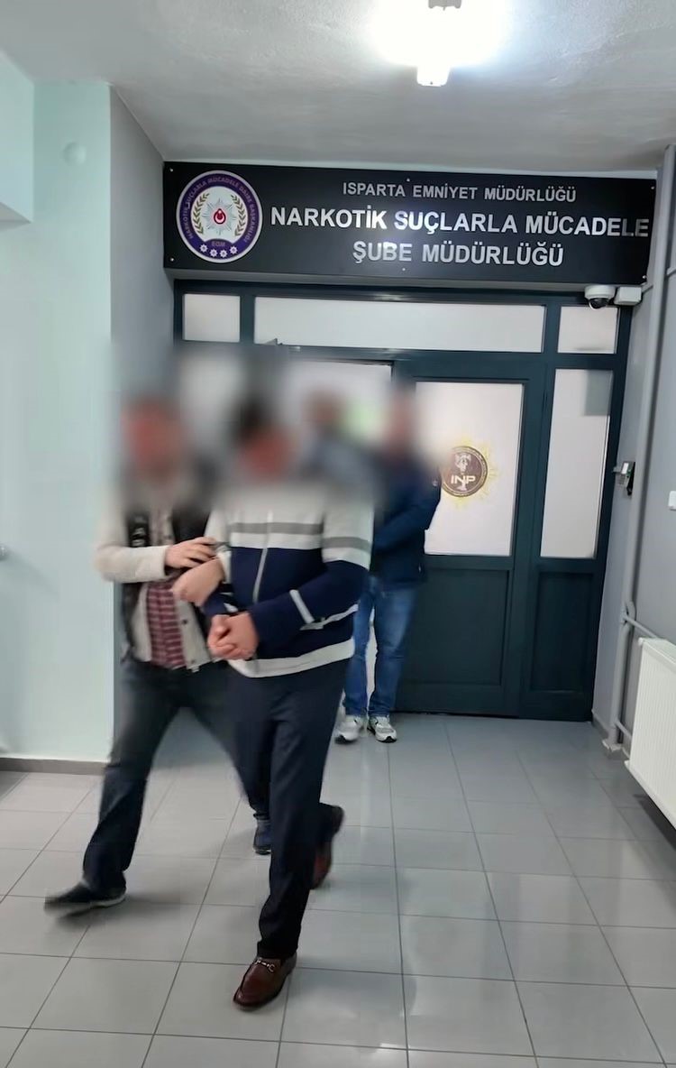 Isparta’da  22 yıl hapis cezası bulunan firari yakalandı
