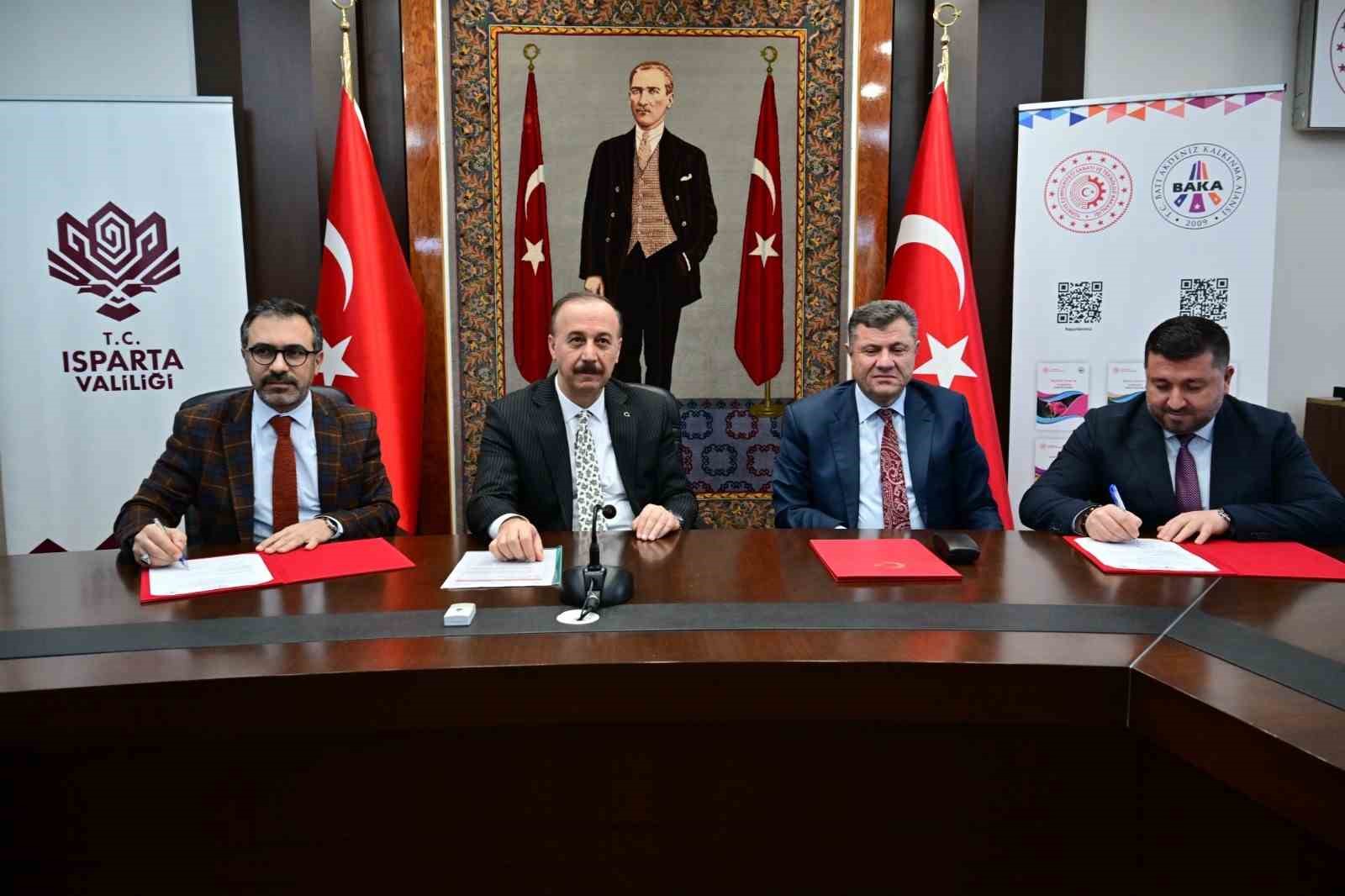 Isparta’da eğitimde fırsat eşitliği için adım: SOGEP destekli proje için imzalar atıldı
Isparta’da eğitimde fırsat eşitliği için adım: SOGEP destekli proje için imzalar atıldı