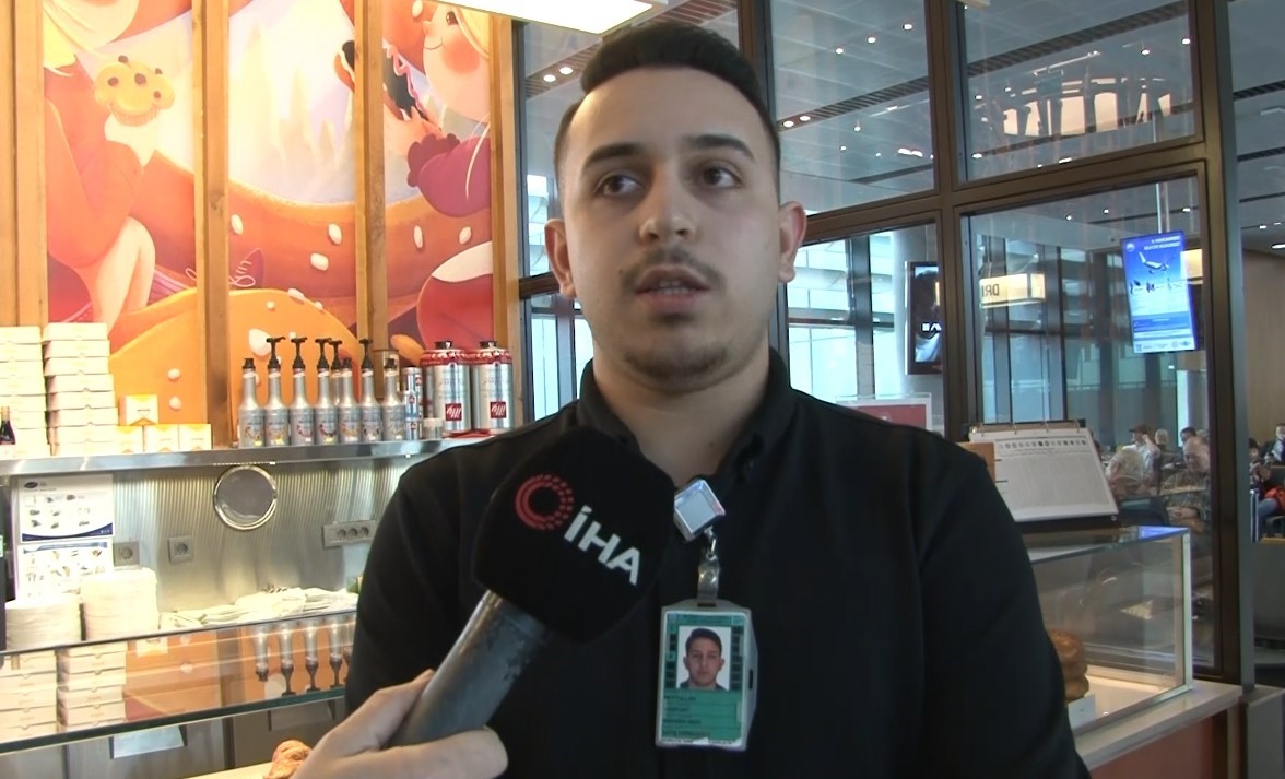 İstanbul Havalimanı’nda Heimlich müdahalesiyle hayat kurtaran restoran şefi konuştu
