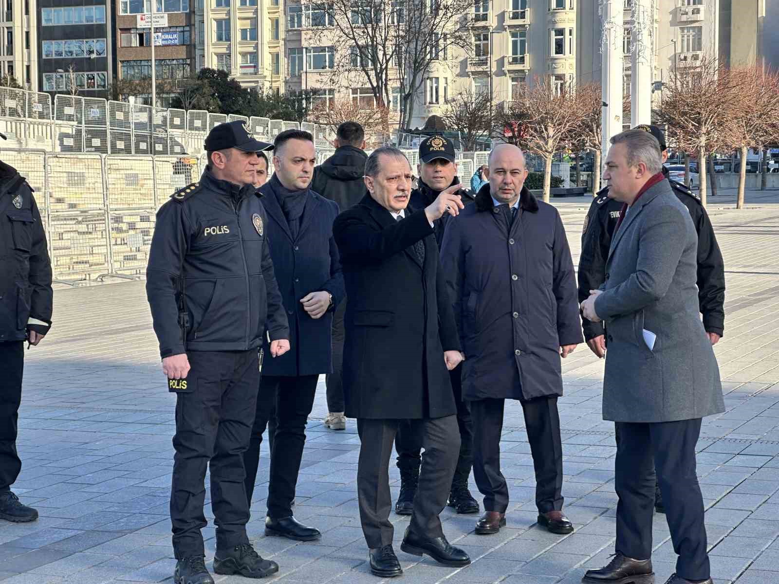 İstanbul İl Emniyet Müdürü Selami Yıldız: "Suçla mücadelede teknolojinin bütün imkanlarından faydalanıyoruz"
