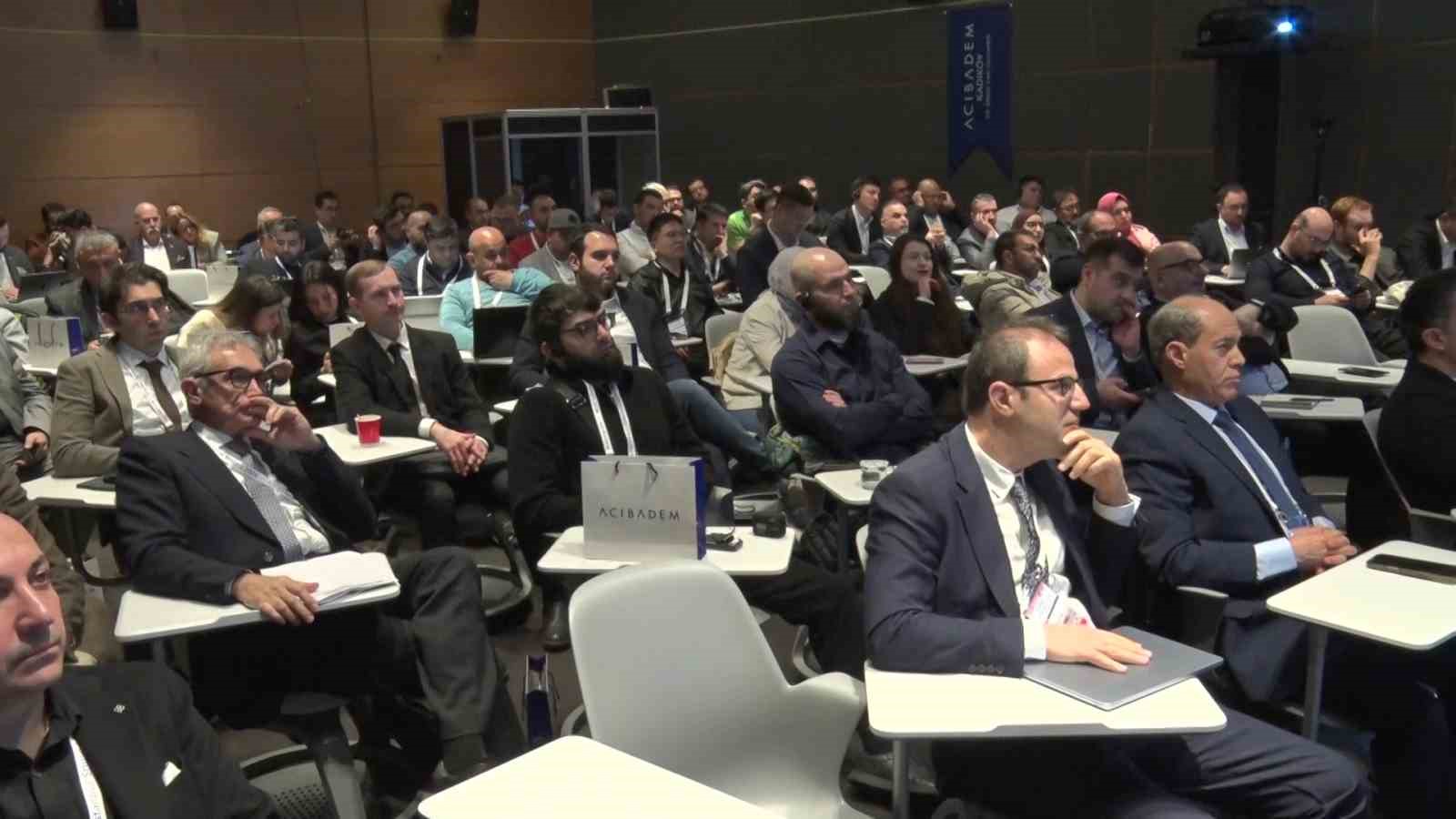 İstanbul Spine Masters’ın 9’uncusu Acıbadem Kadıköy Hastanesi’nde düzenlendi
