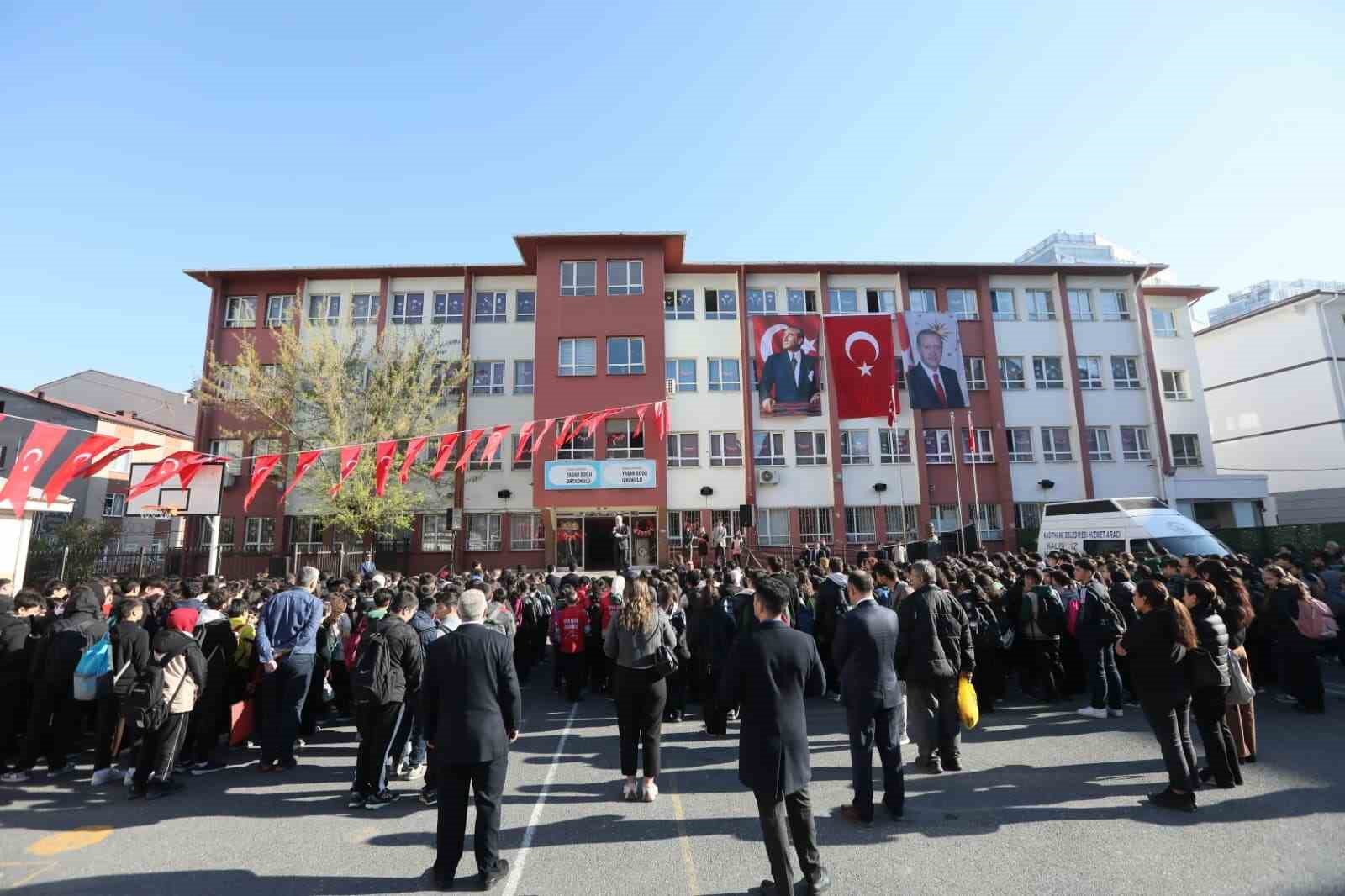 İstanbul Valisi Davut Gül: "İstanbul’da 1 milyon lisanslı sporcu hedefimiz var"
