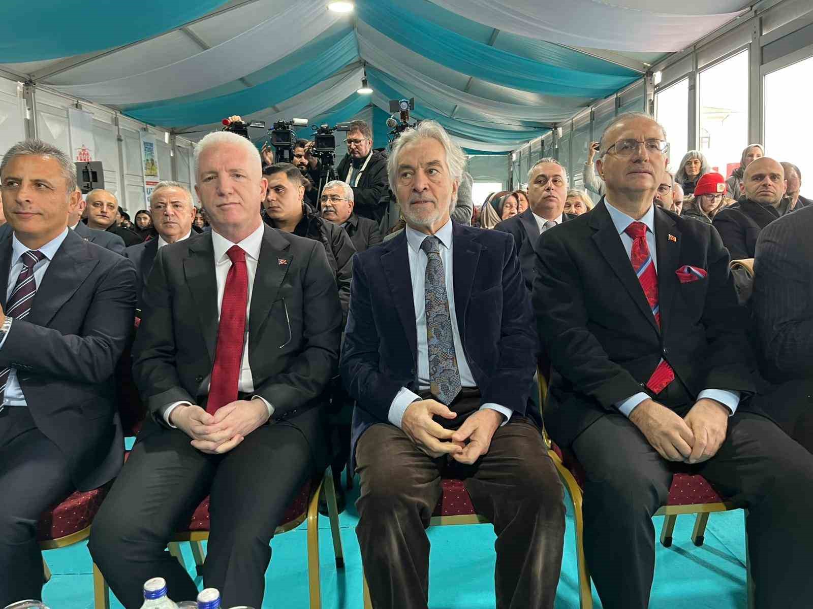 İstanbul Valisi Gül: "İstanbul Valiliği olarak bütün ilçelerimizde kitap fuarı düzenleyeceğiz"
