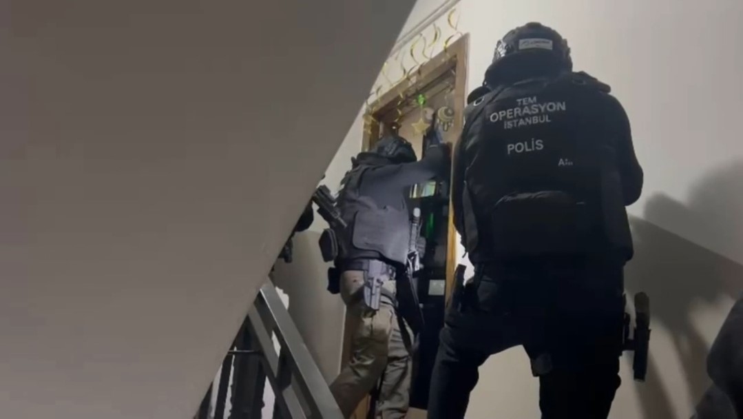 İstanbul ve Yalova’da DEAŞ operasyonu: 9 gözaltı
