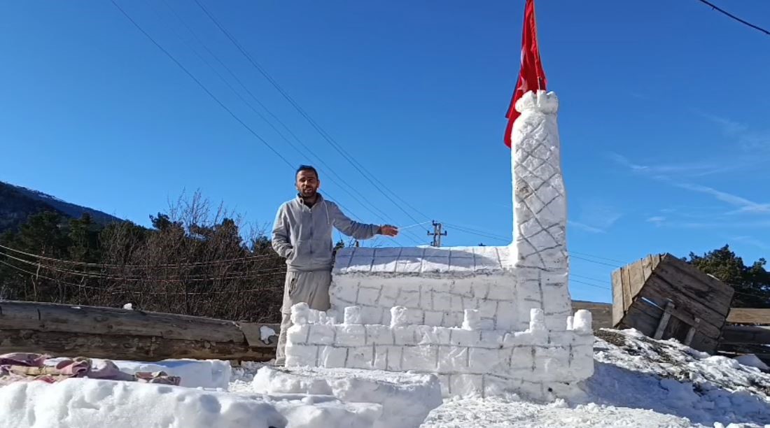 İstanbul’a gidemeyince İstanbul’u ayaklarına getirdiler
