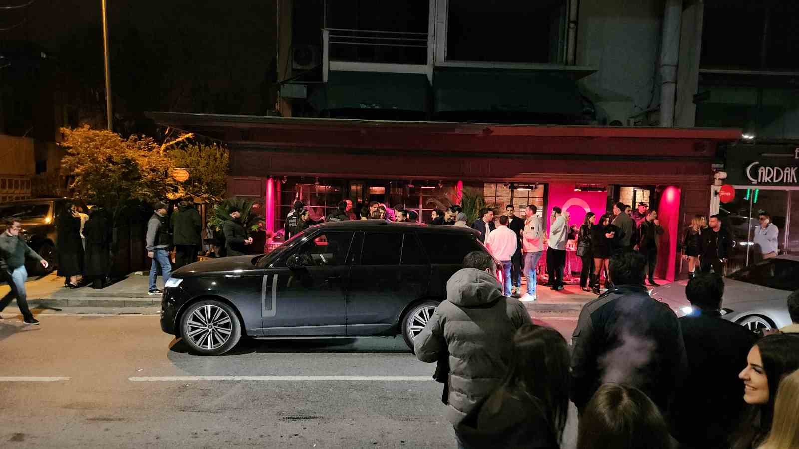 İstanbul’da 2 eğlence mekanında daha uyuşturucu operasyonu: Ünlü isimler gözaltında
