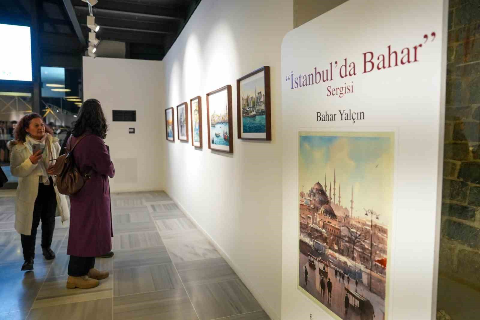 "İstanbul’da Bahar" sulu boya sergisi sanatseverlerle buluştu
"İstanbul’da Bahar" sulu boya sergisi sanatseverlerle buluştu