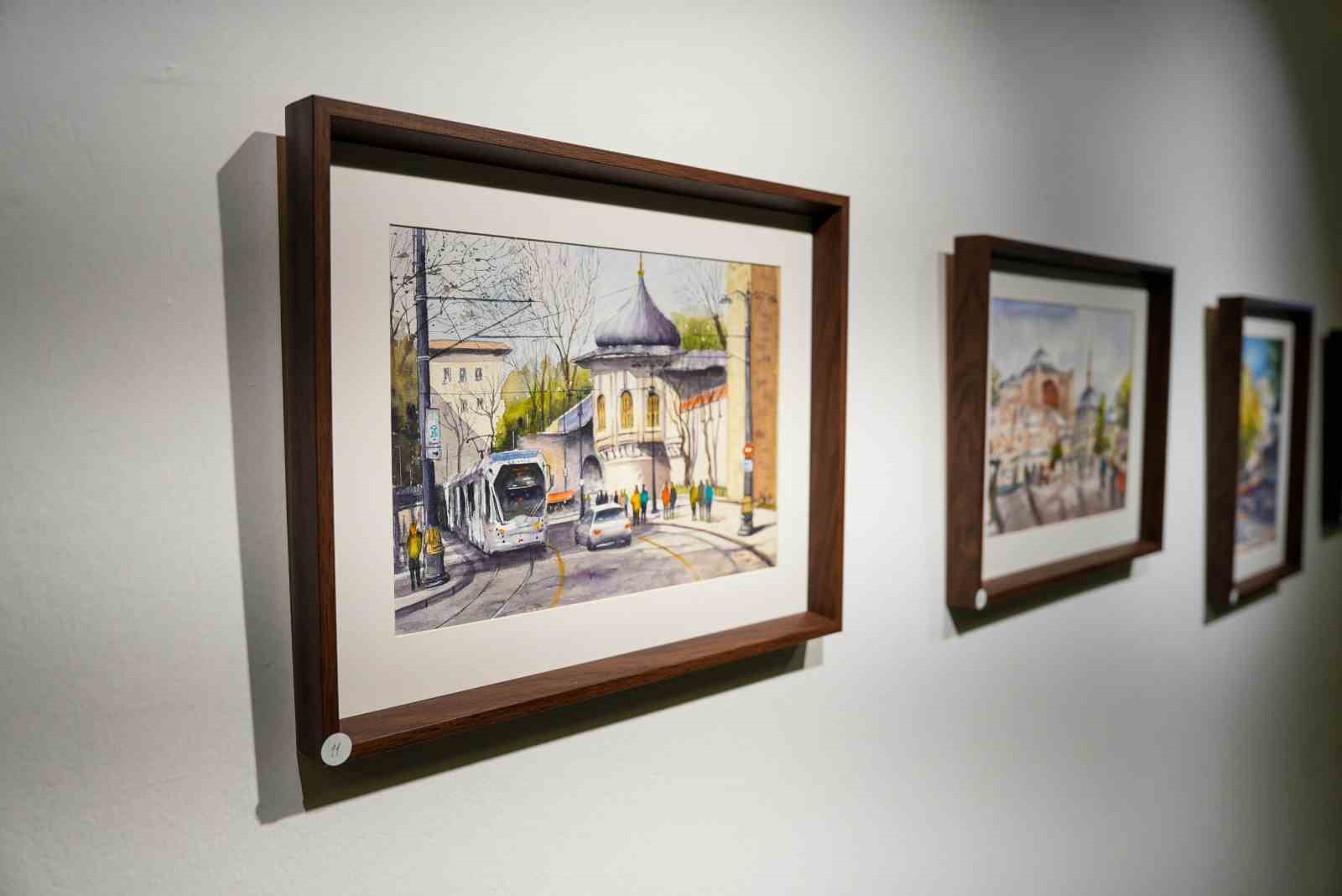 "İstanbul’da Bahar" sulu boya sergisi sanatseverlerle buluştu
"İstanbul’da Bahar" sulu boya sergisi sanatseverlerle buluştu