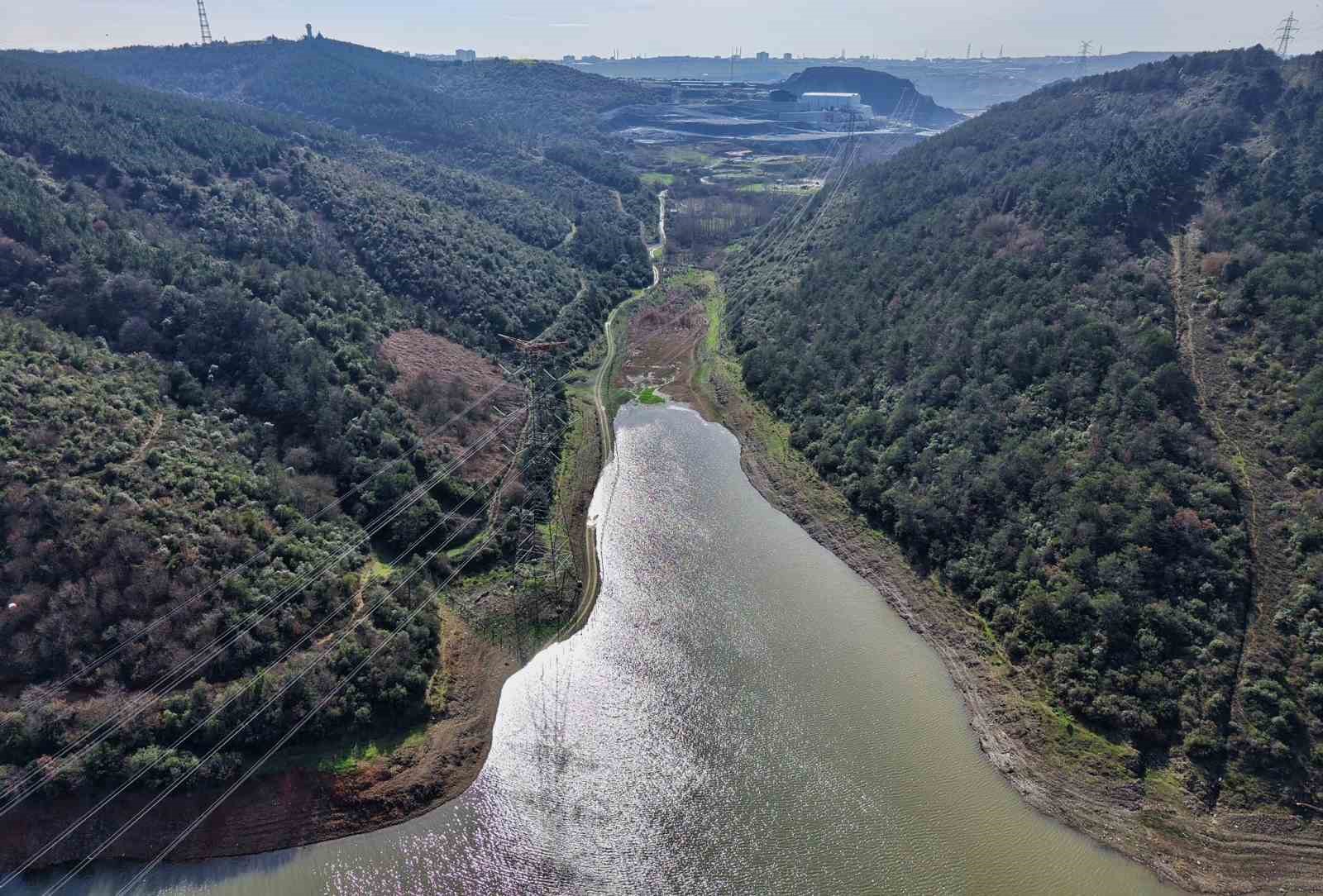 İstanbul’da barajlarda doluluk oranı yüzde 45,95 oldu; Mağlova Kemeri yeniden suyla buluştu
