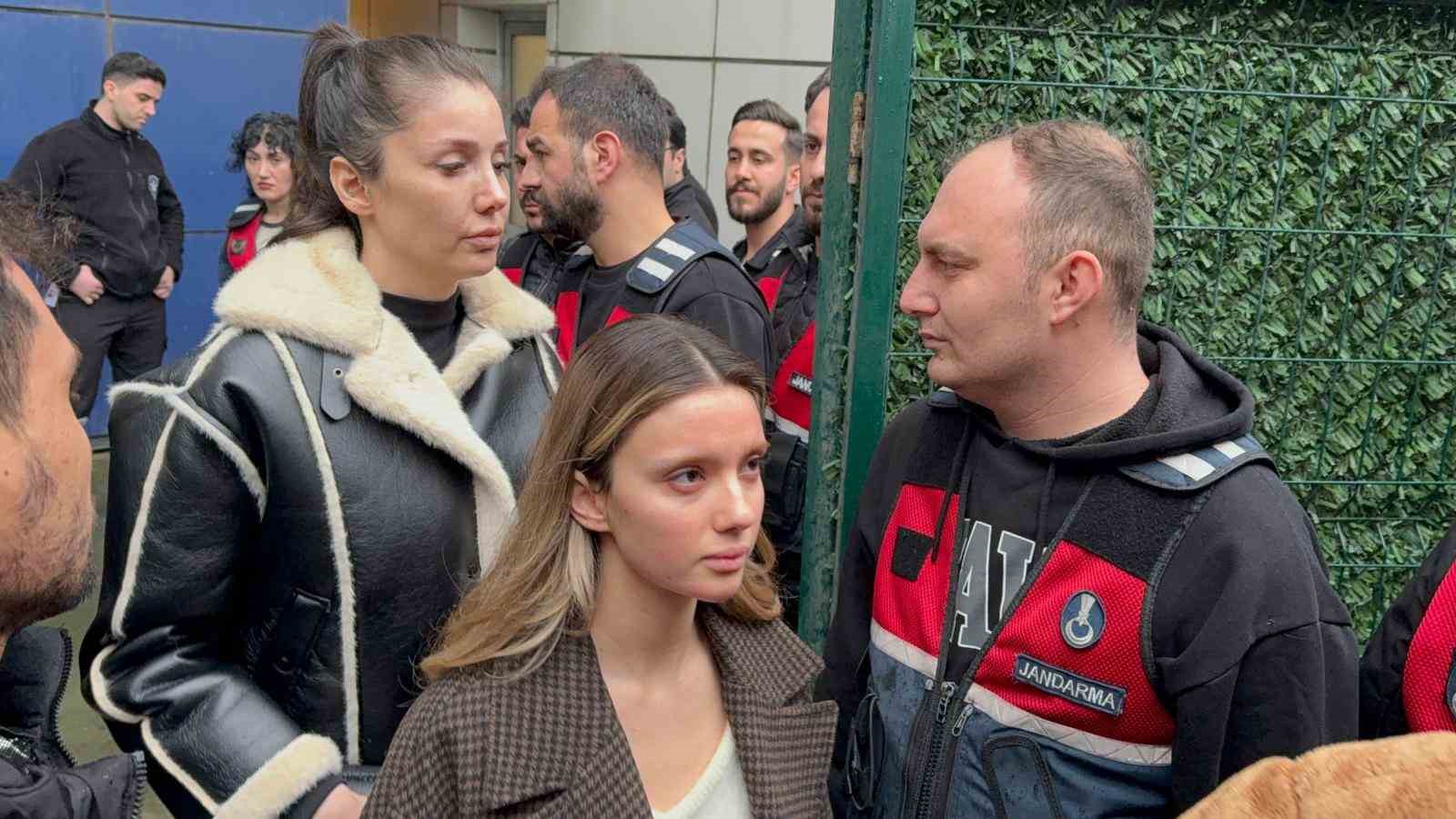 İstanbul’da gözaltına alınan fenomenler sağlık kontrolüne geçirildi
