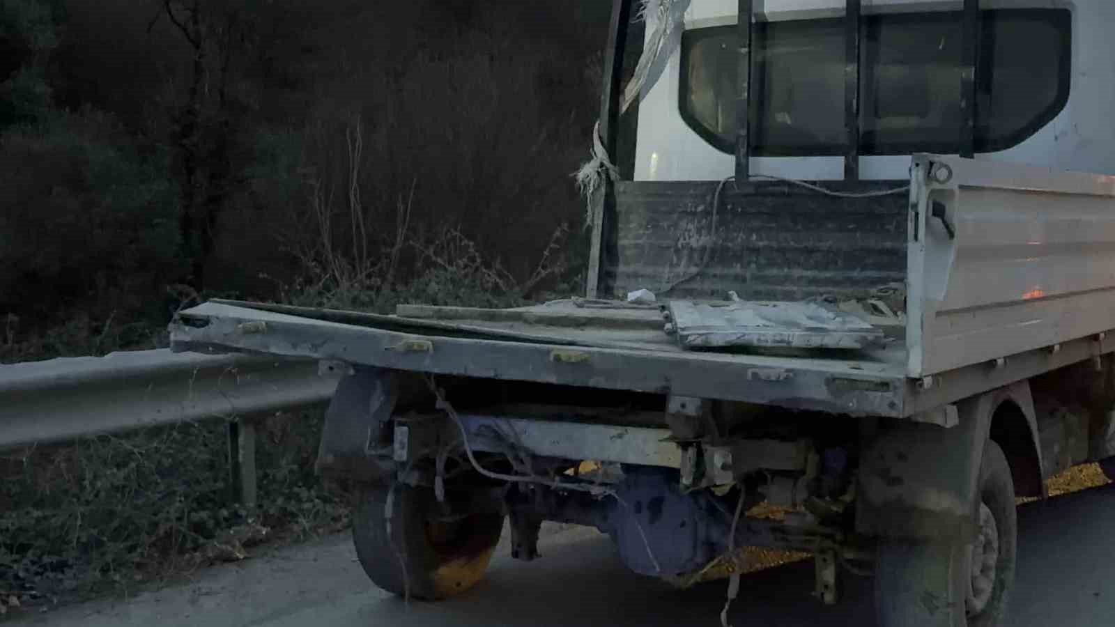 İstanbul’da iftar saatinde feci kaza: 1 ölü, 2 yaralı
İstanbul’da iftar saatinde feci kaza: 1 ölü, 2 yaralı