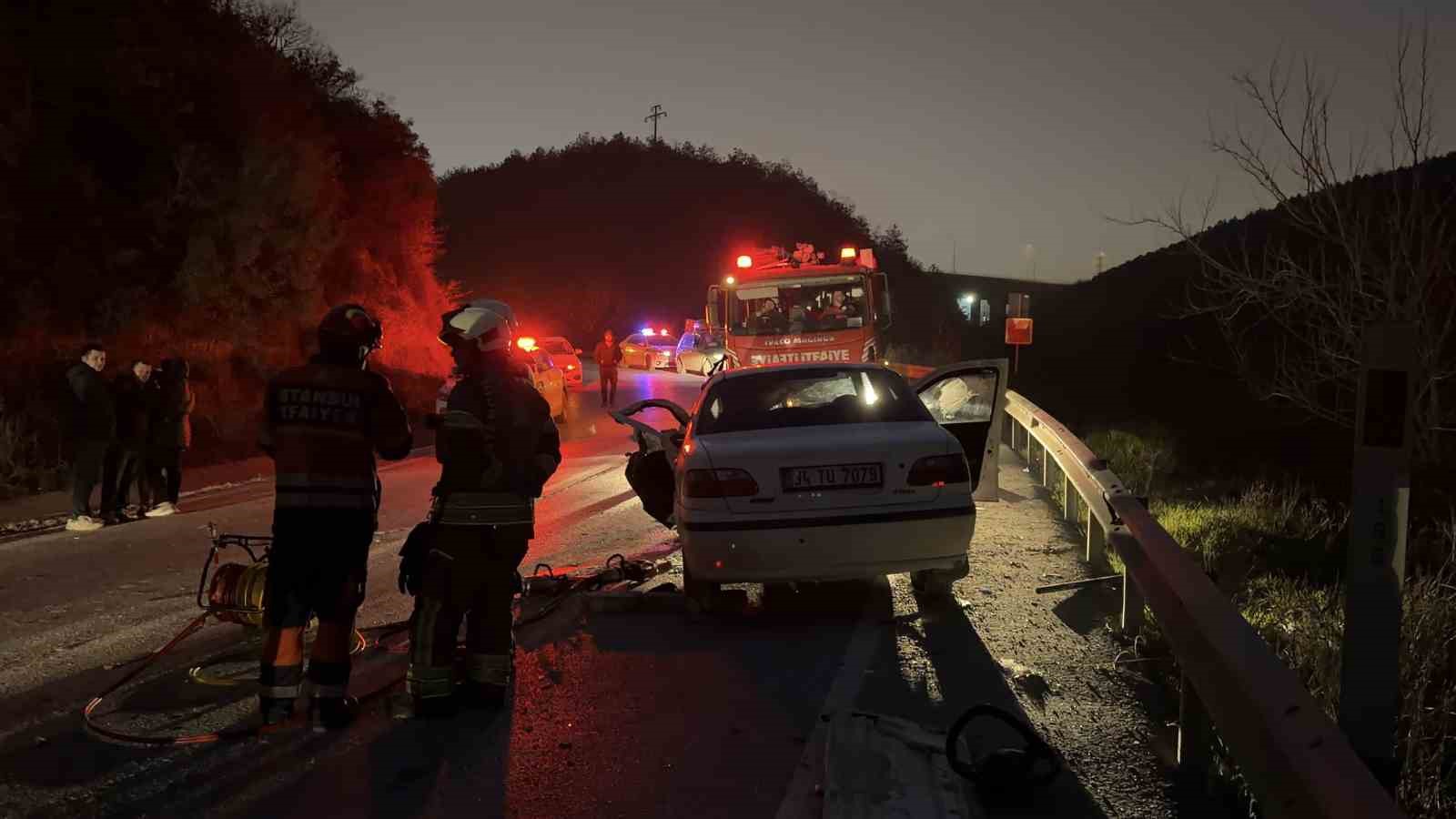 İstanbul’da iftar saatinde feci kaza: 1 ölü, 2 yaralı
İstanbul’da iftar saatinde feci kaza: 1 ölü, 2 yaralı