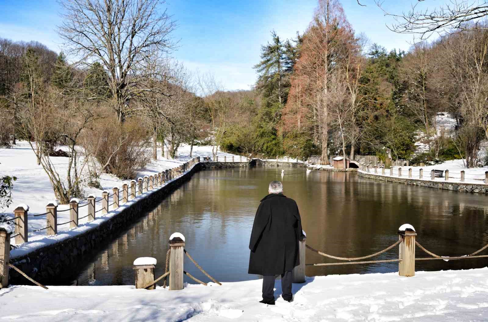 İstanbul’da kar göremeyenler Atatürk Arboretumu’na geldi
