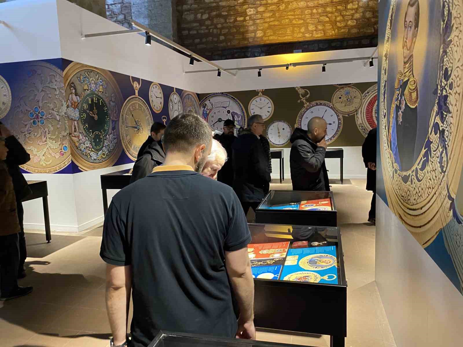 İstanbul’da zamanın 400 yıllık hikayesi sergileniyor
