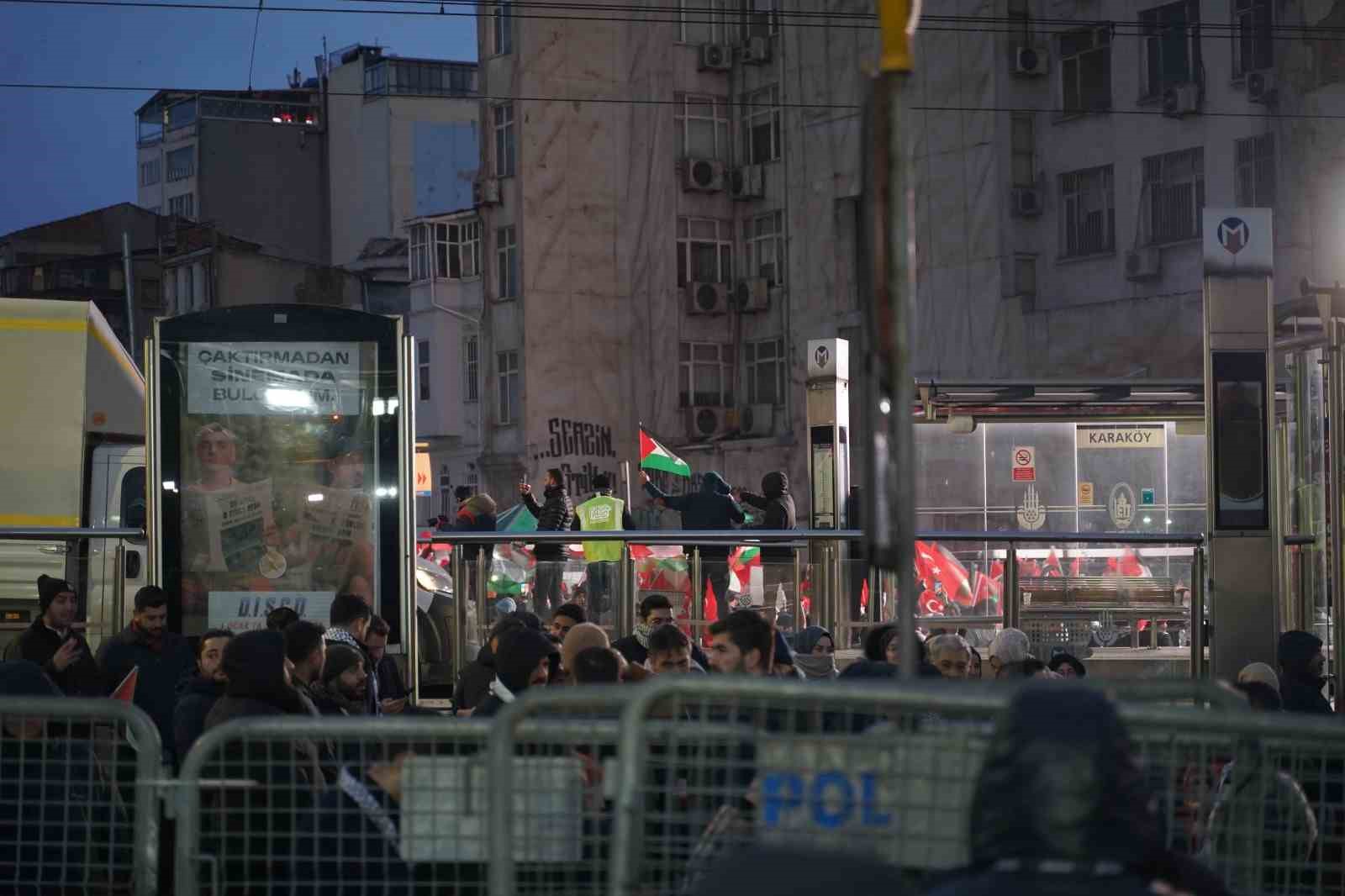 İstanbul’daki Filistin yürüyüşüne yaklaşık 520 bin kişi katıldı
